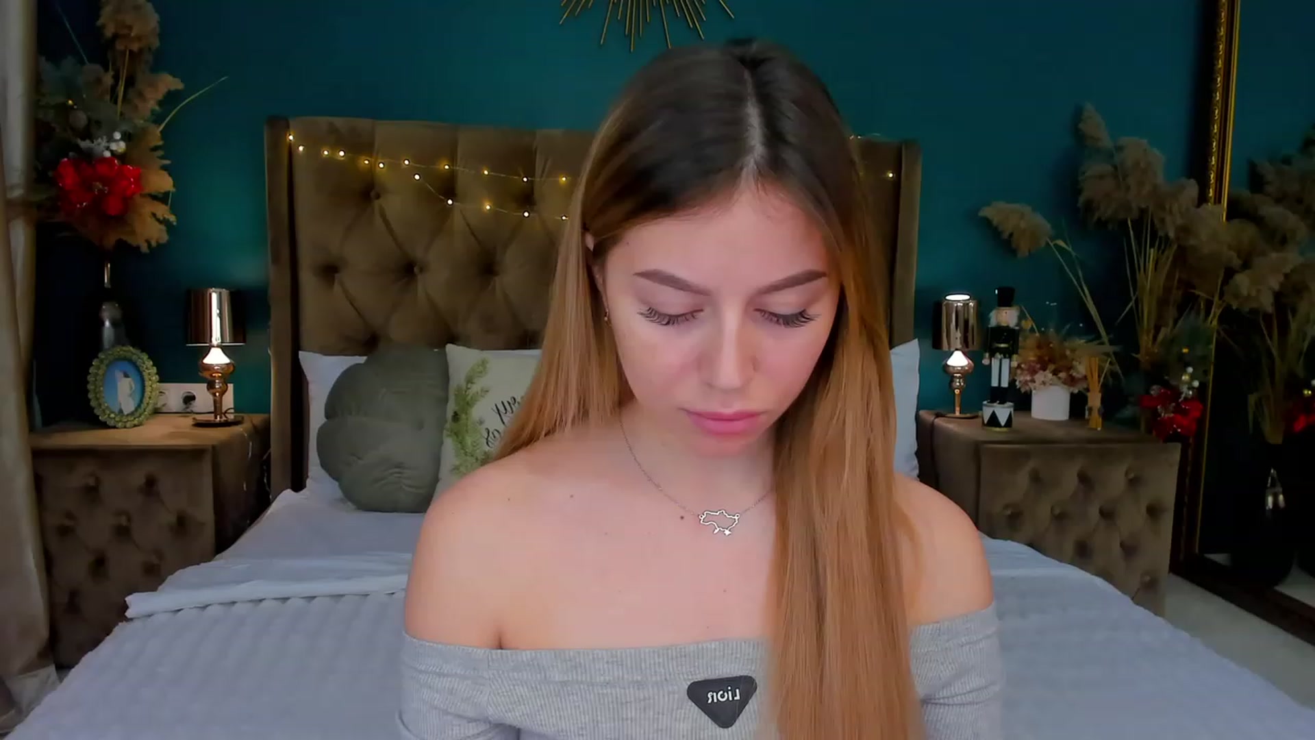 Gallery image thumbnail from SofiBloom's myfreecams stream on, 01/09/2024, 14:31 image 18 of 20