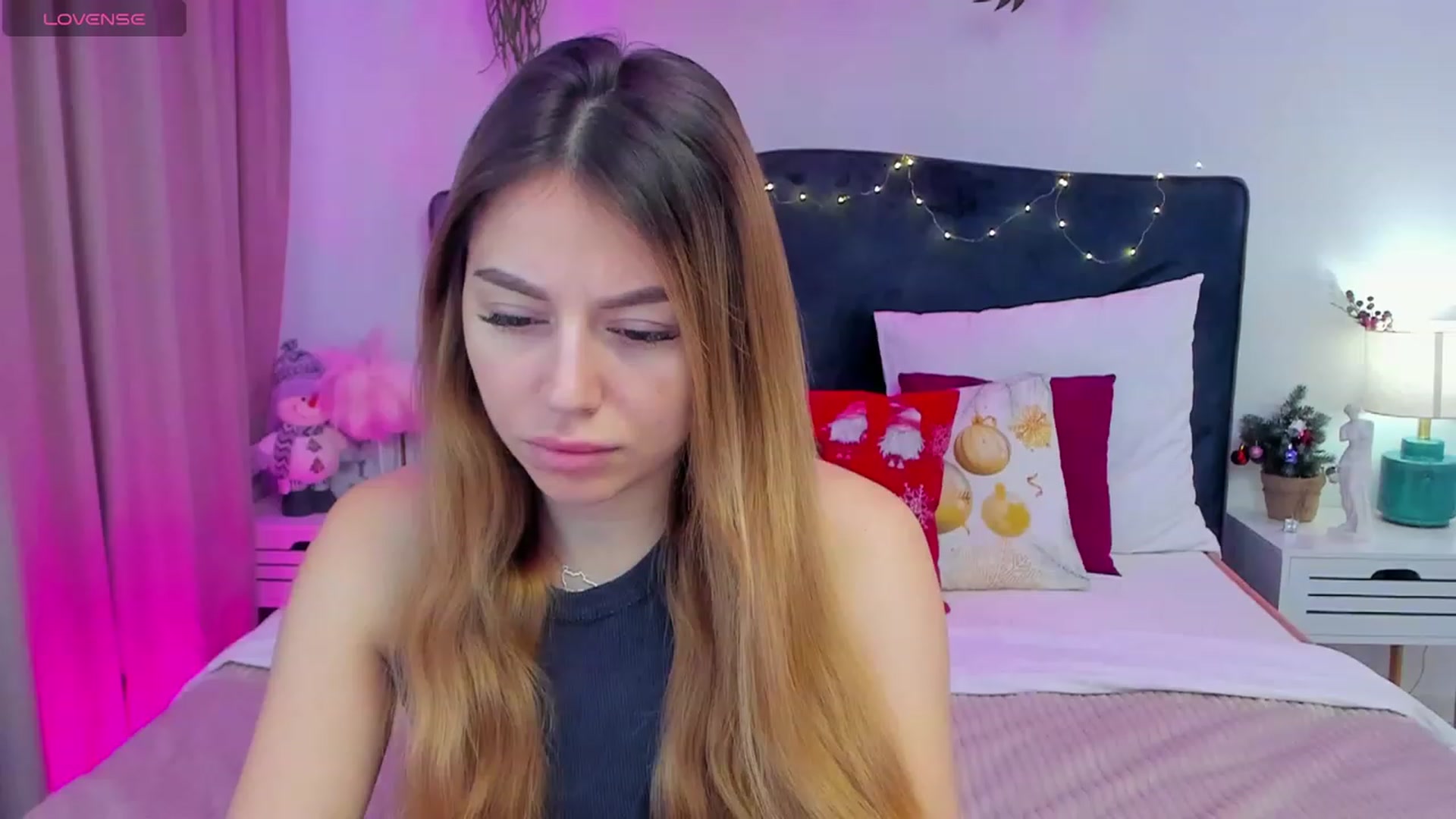 Gallery image thumbnail from SofiBloom's myfreecams stream on, 01/10/2024, 08:42 image 11 of 20