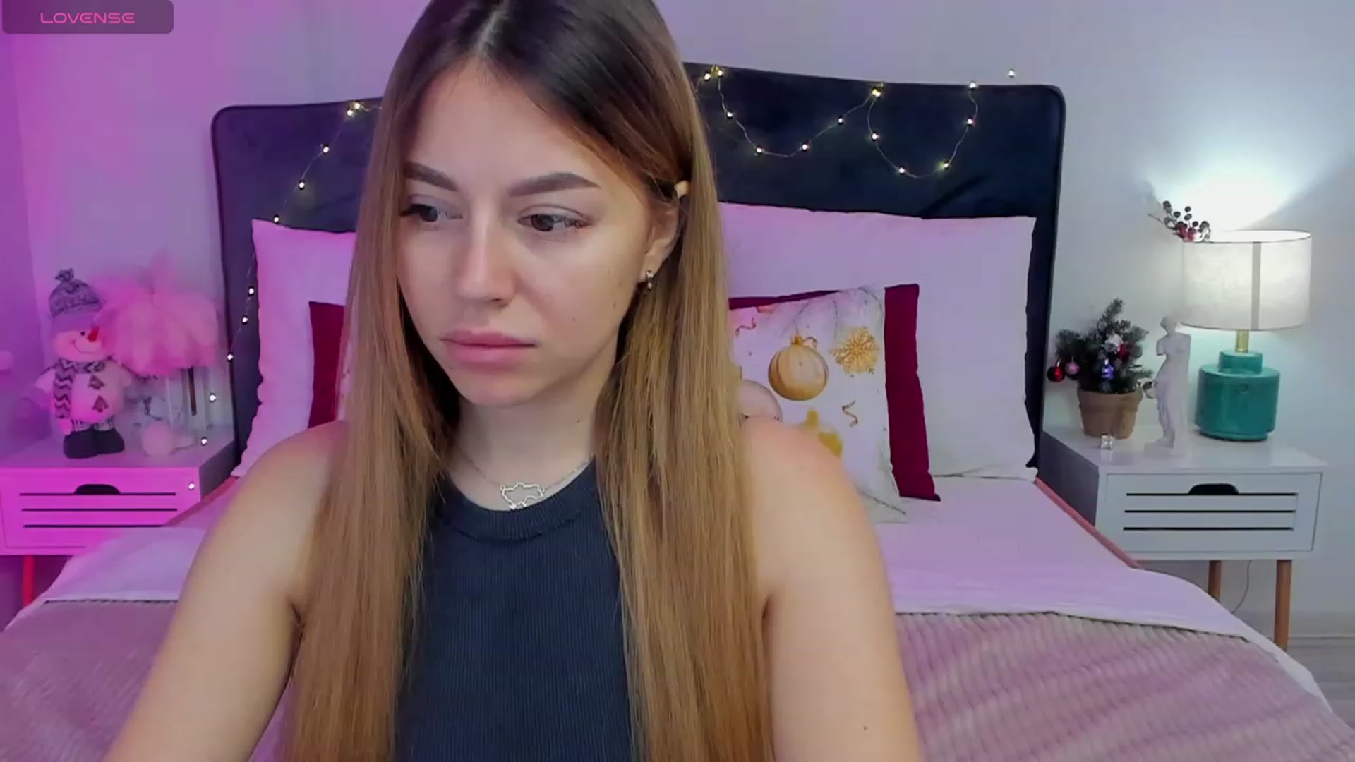 Gallery image thumbnail from SofiBloom's myfreecams stream on, 01/11/2024, 13:58 image 13 of 20