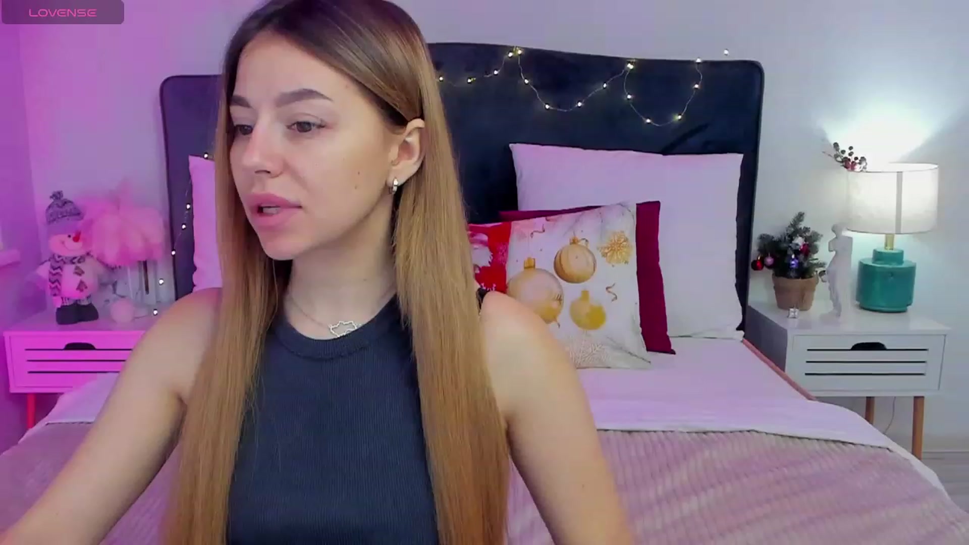 Gallery image thumbnail from SofiBloom's myfreecams stream on, 01/11/2024, 13:58 image 2 of 20