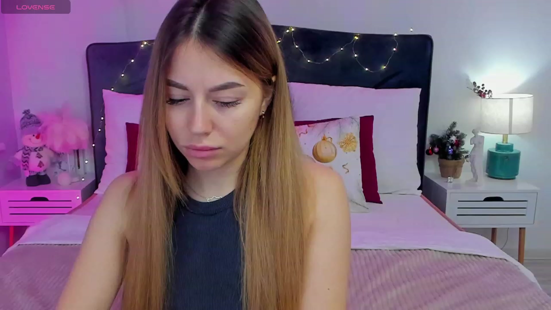 Gallery image thumbnail from SofiBloom's myfreecams stream on, 01/11/2024, 13:58 image 12 of 20