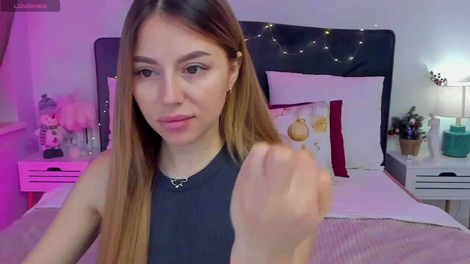 Gallery image thumbnail from SofiBloom's myfreecams stream on, 01/11/2024, 14:27 image 10 of 20