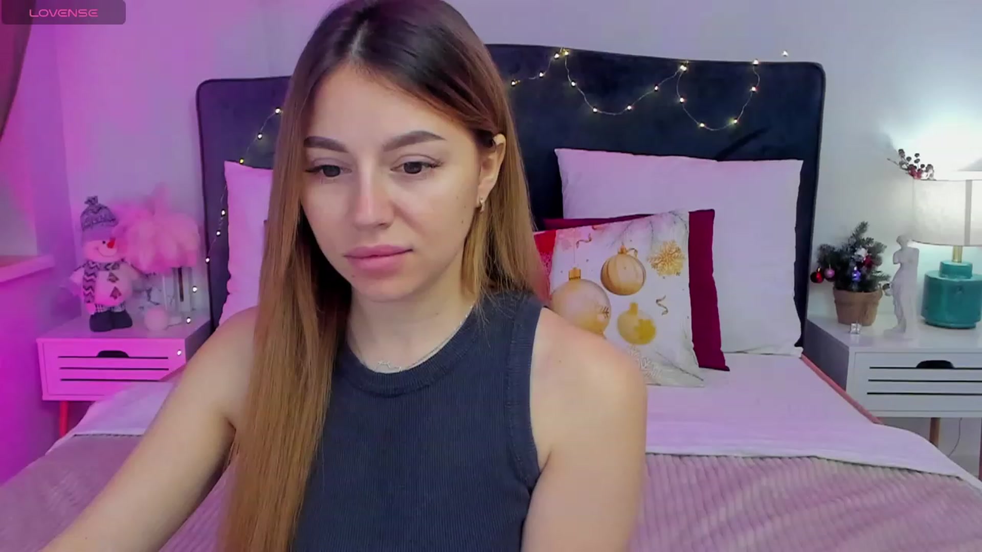 Gallery image thumbnail from SofiBloom's myfreecams stream on, 01/11/2024, 14:27 image 2 of 20