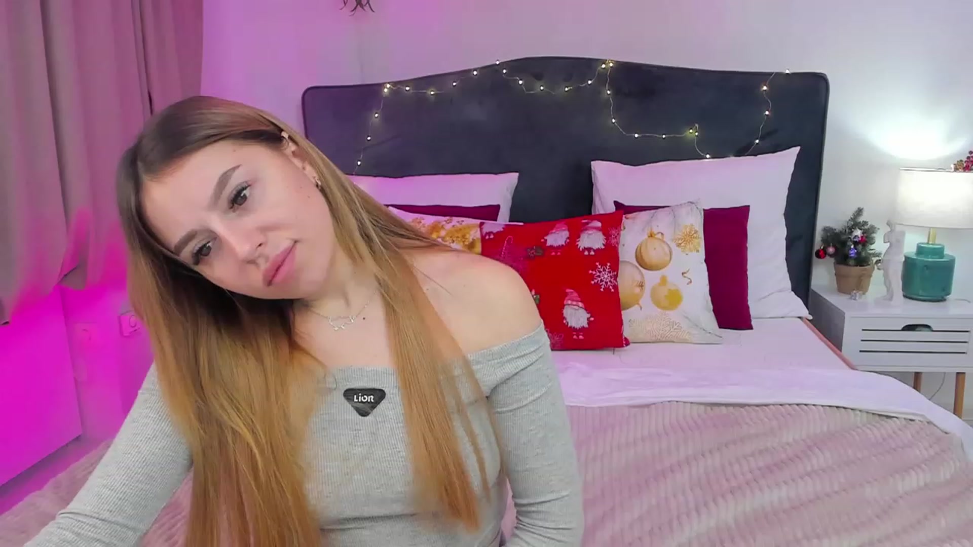 Gallery image thumbnail from SofiBloom's myfreecams stream on, 01/13/2024, 11:57 image 10 of 20