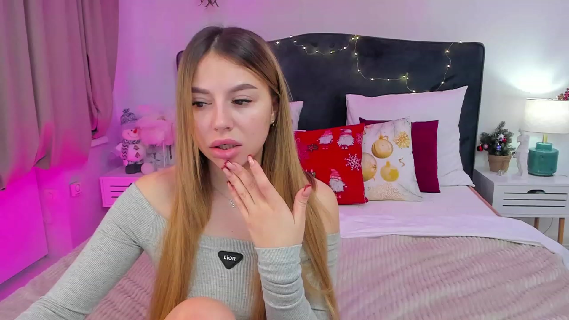 Gallery image thumbnail from SofiBloom's myfreecams stream on, 01/13/2024, 11:57 image 6 of 20