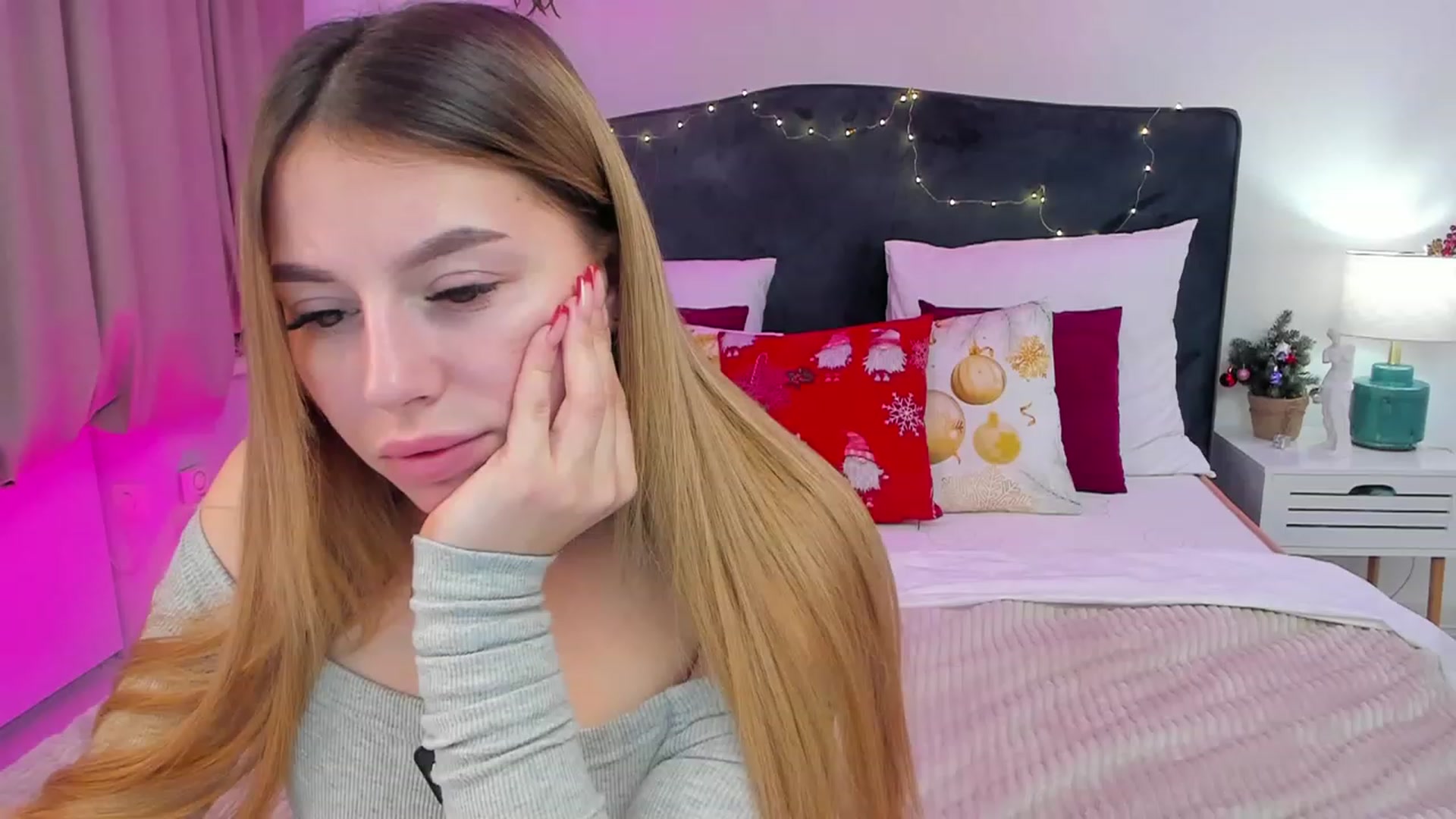 Gallery image thumbnail from SofiBloom's myfreecams stream on, 01/13/2024, 11:57 image 15 of 20