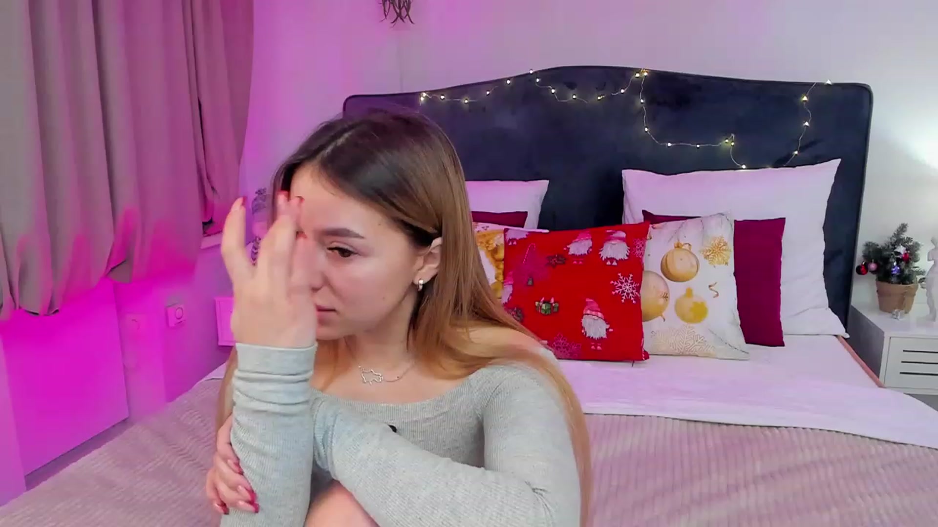 Gallery image thumbnail from SofiBloom's myfreecams stream on, 01/13/2024, 19:51 image 13 of 20