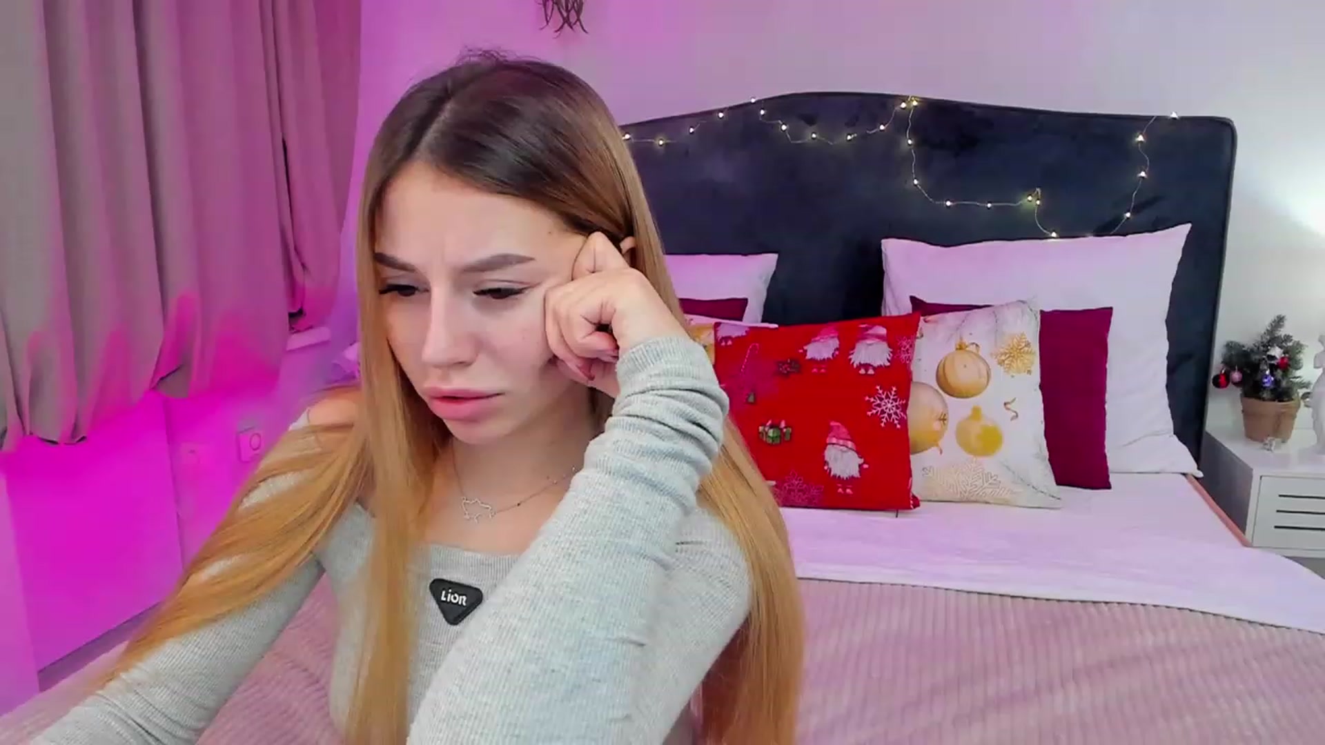 Gallery image thumbnail from SofiBloom's myfreecams stream on, 01/13/2024, 19:51 image 4 of 20