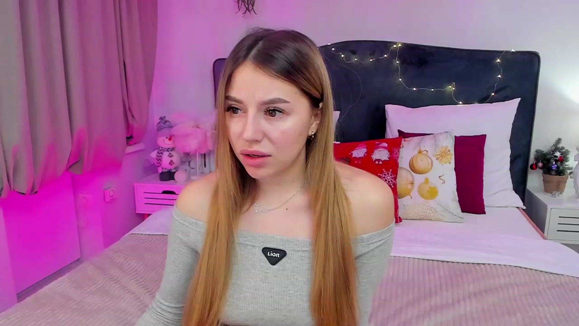 Gallery image thumbnail from SofiBloom's myfreecams stream on, 01/13/2024, 19:51 image 6 of 20