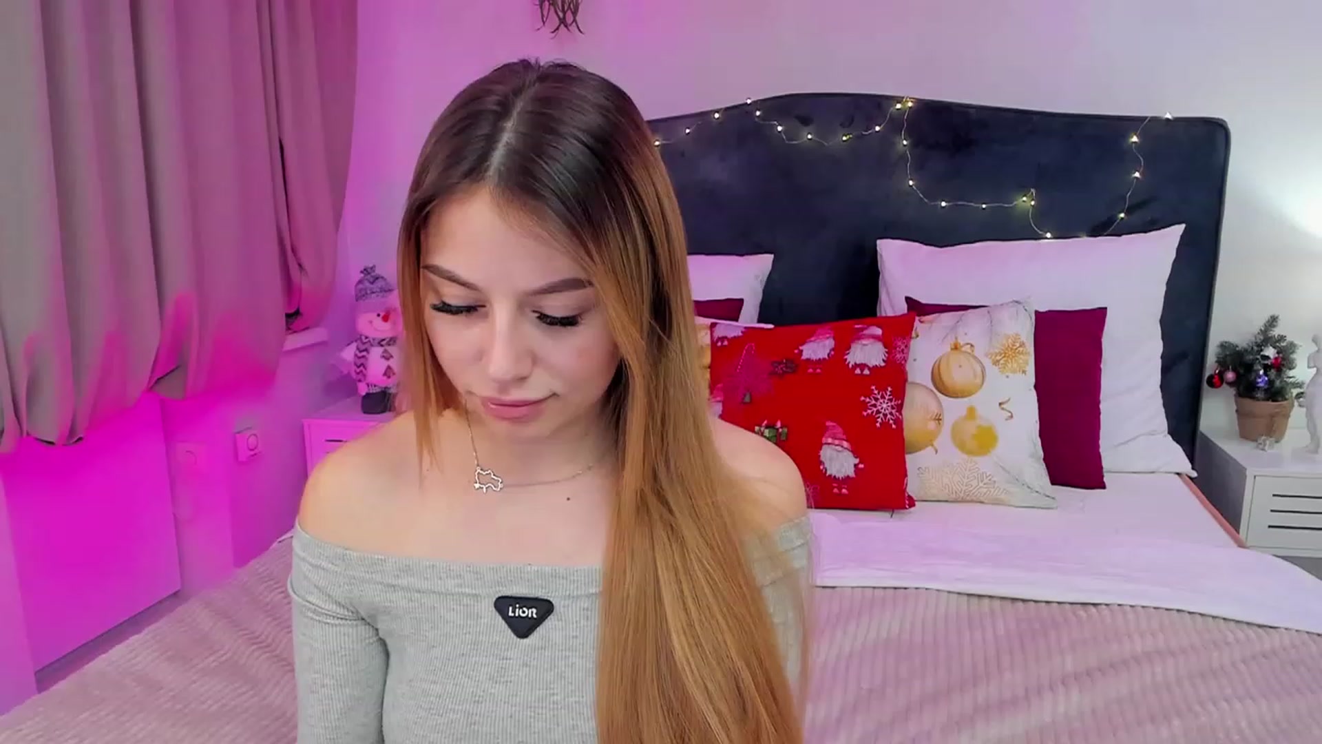 Gallery image thumbnail from SofiBloom's myfreecams stream on, 01/13/2024, 19:51 image 19 of 20