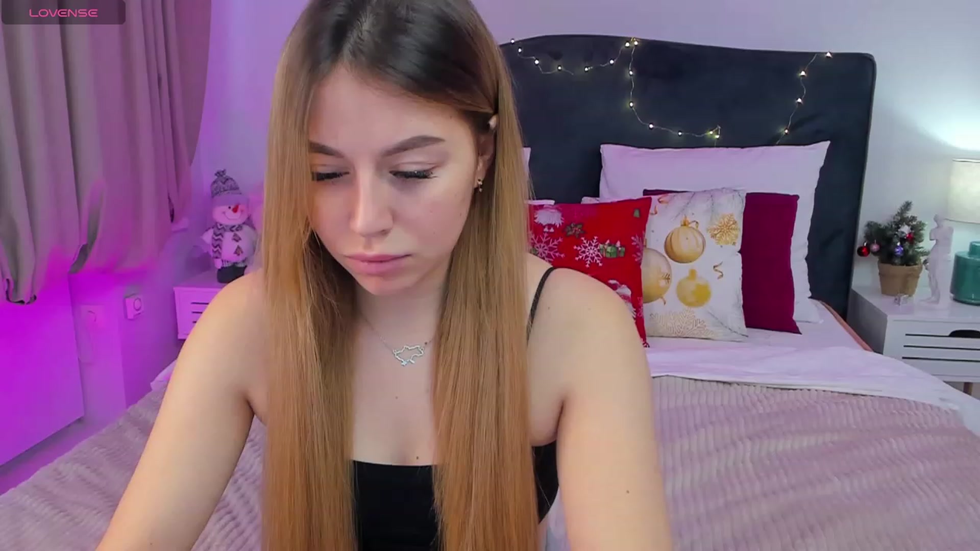Gallery image thumbnail from SofiBloom's myfreecams stream on, 01/16/2024, 10:42 image 3 of 20