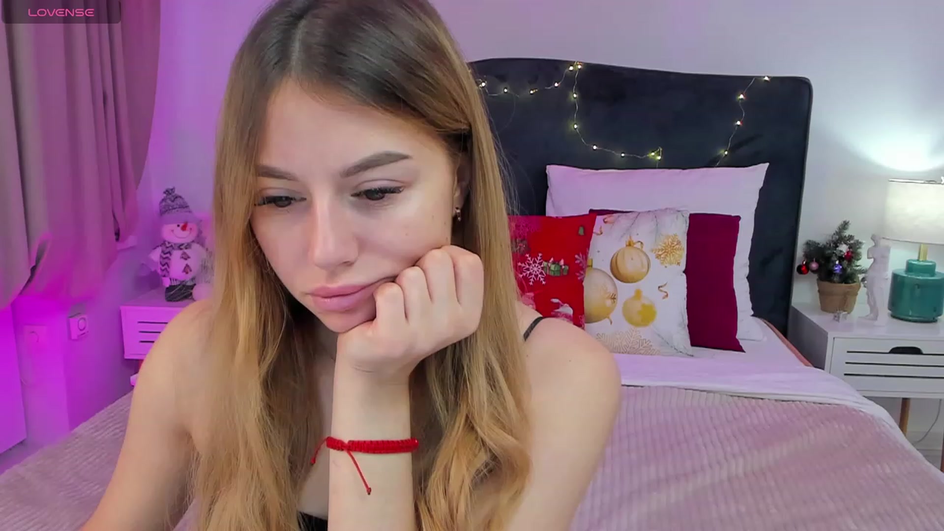 Gallery image thumbnail from SofiBloom's myfreecams stream on, 01/17/2024, 07:09 image 15 of 20