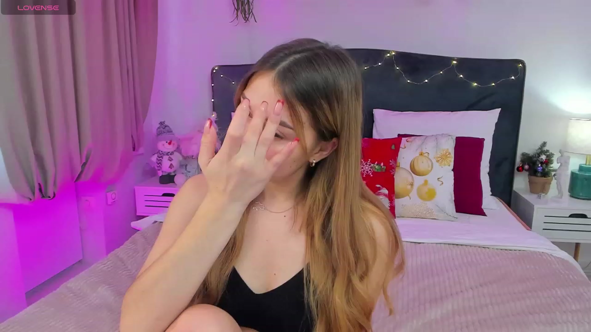 Gallery image thumbnail from SofiBloom's myfreecams stream on, 01/17/2024, 11:31 image 3 of 20