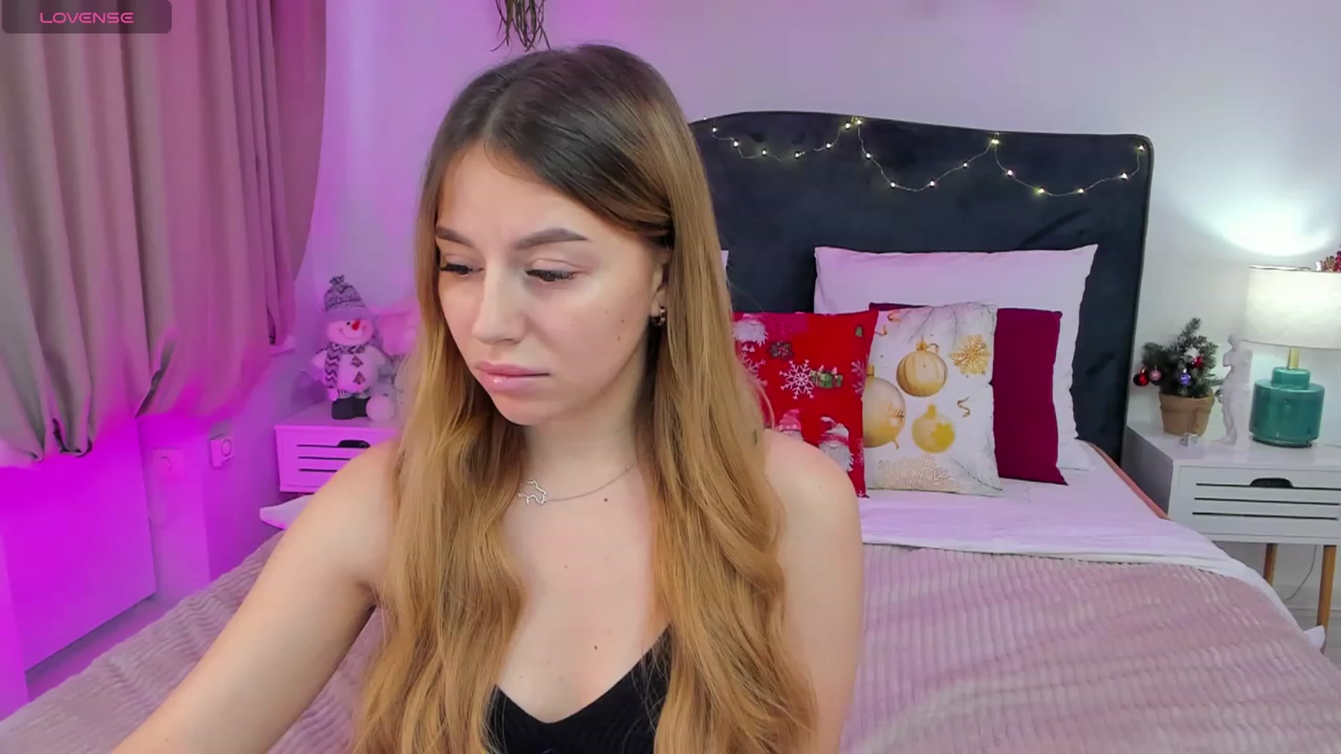 Gallery image thumbnail from SofiBloom's myfreecams stream on, 01/17/2024, 12:21 image 4 of 20