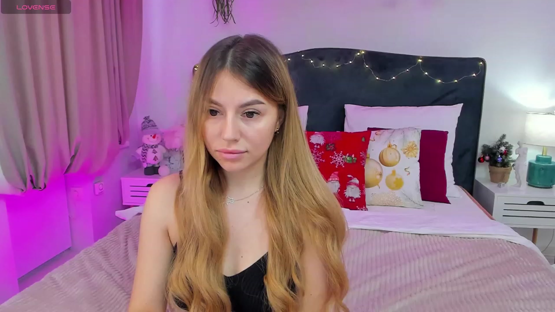 Gallery image thumbnail from SofiBloom's myfreecams stream on, 01/17/2024, 12:48 image 14 of 20