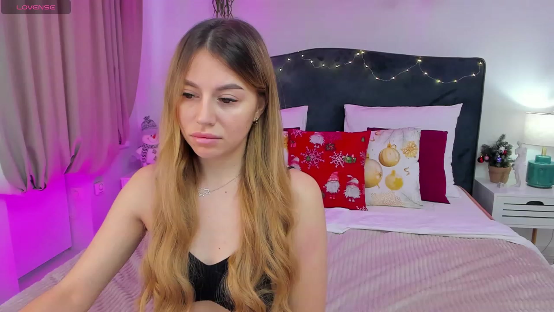 Gallery image thumbnail from SofiBloom's myfreecams stream on, 01/17/2024, 12:48 image 6 of 20