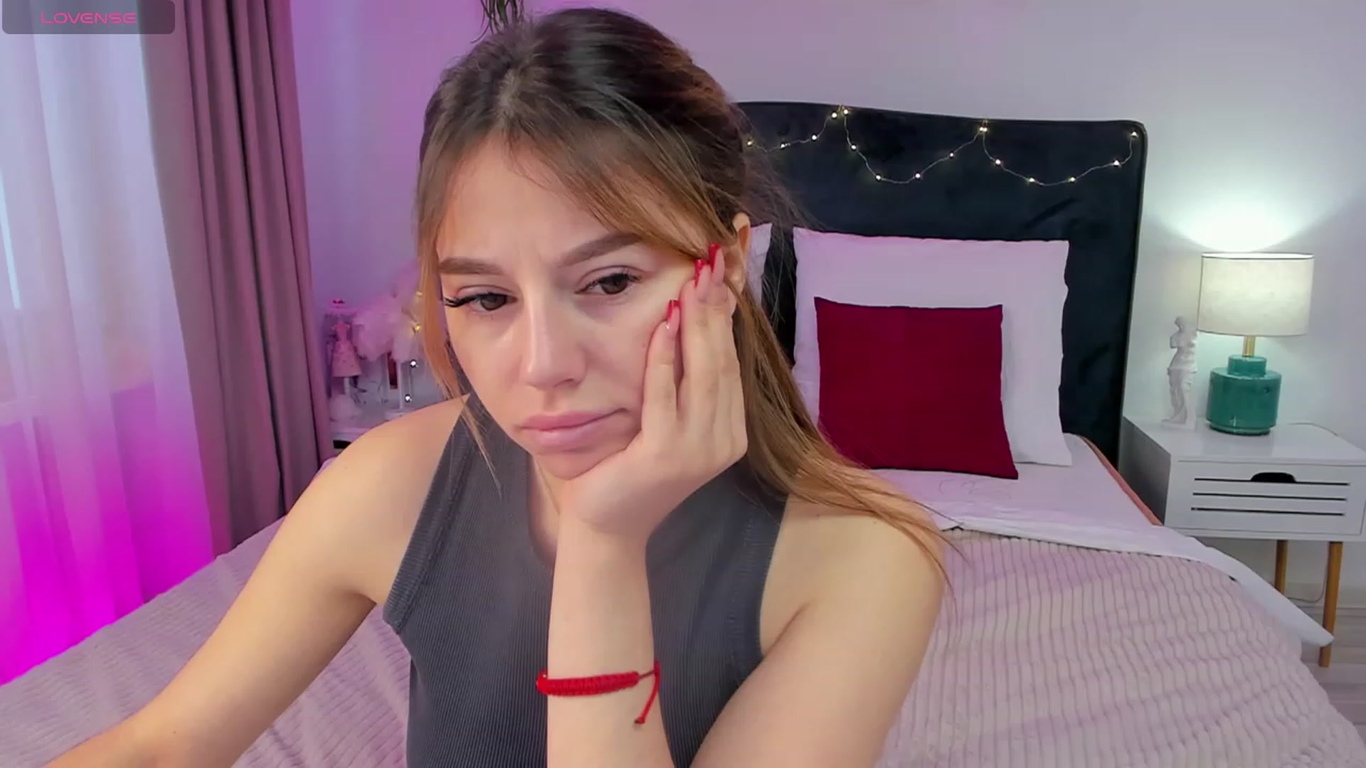 Gallery image thumbnail from SofiBloom's myfreecams stream on, 01/21/2024, 09:37 image 7 of 20