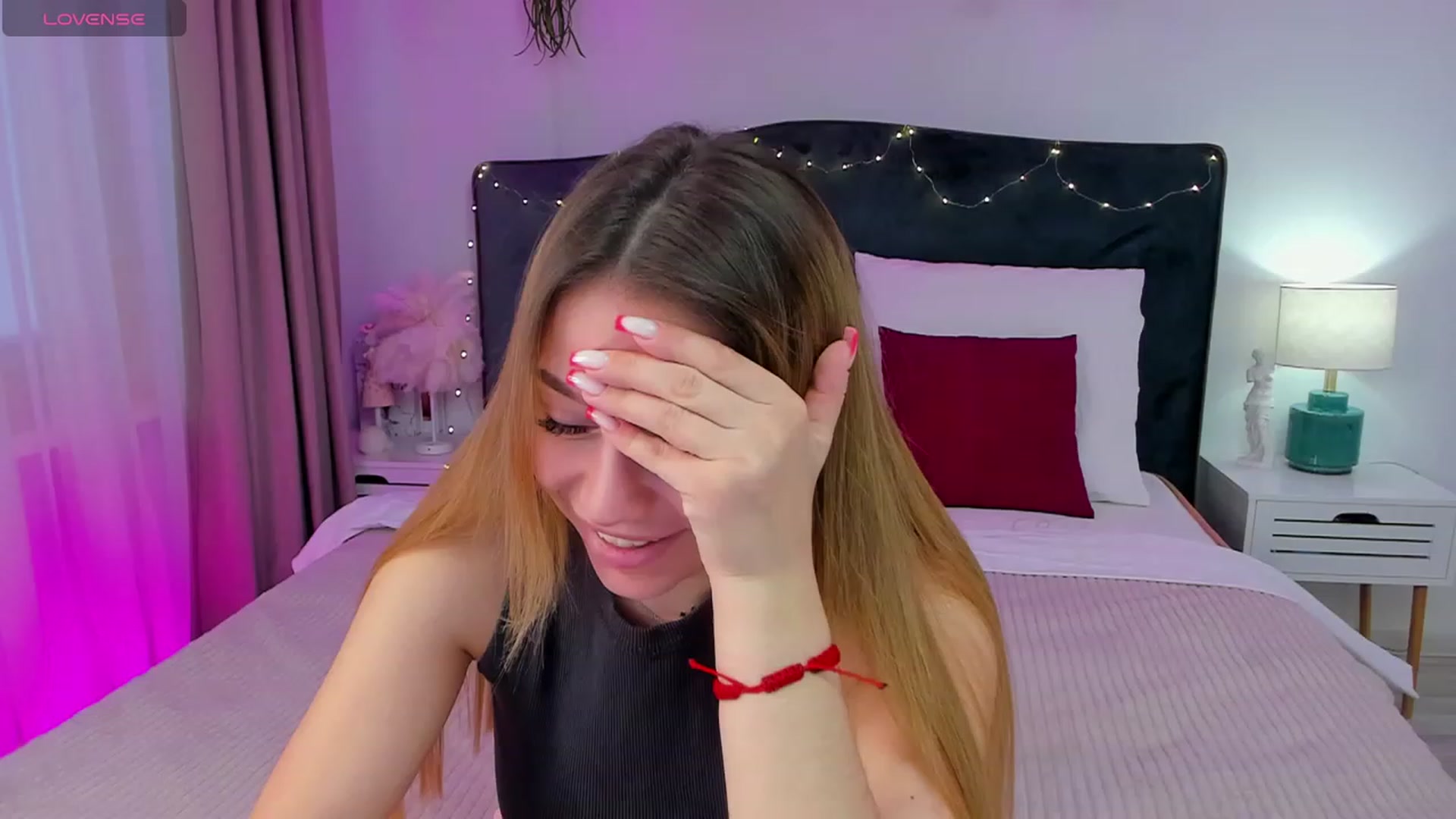 Gallery image thumbnail from SofiBloom's myfreecams stream on, 01/23/2024, 13:32 image 1 of 20