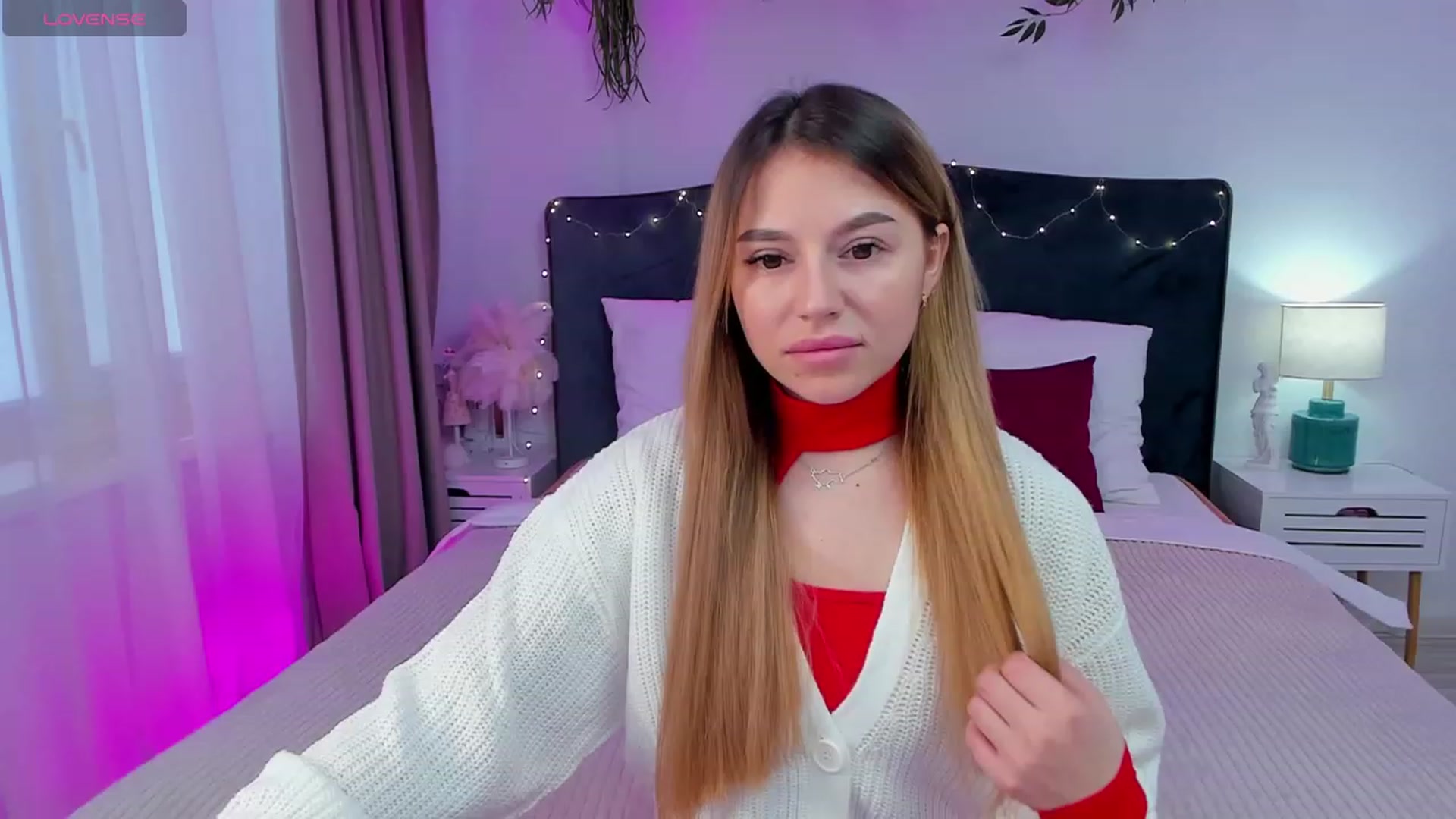 Gallery image thumbnail from SofiBloom's myfreecams stream on, 01/24/2024, 12:57 image 15 of 20