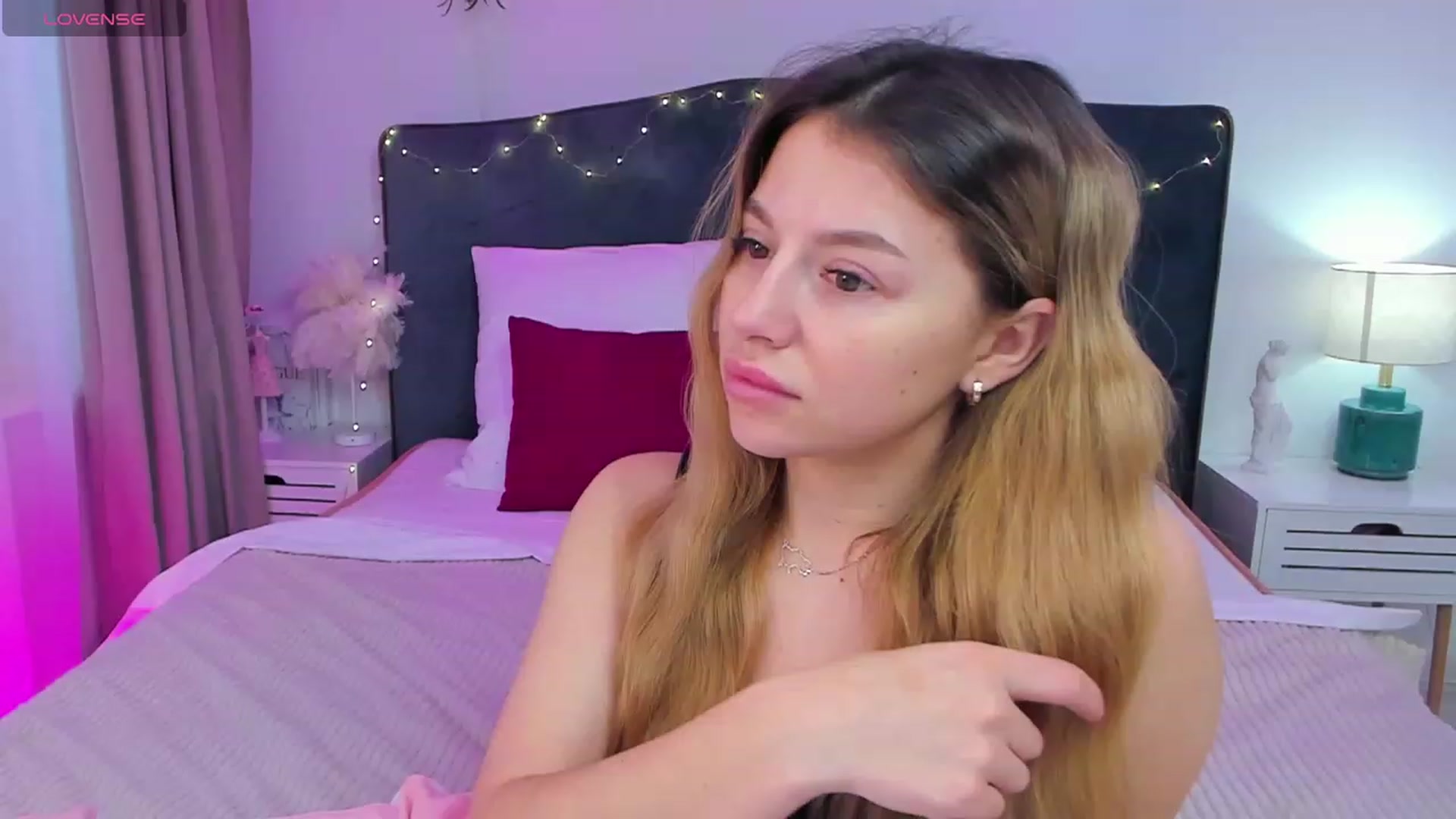 Gallery image thumbnail from SofiBloom's myfreecams stream on, 01/27/2024, 11:04 image 12 of 20