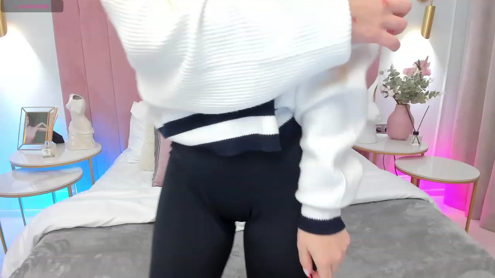 Gallery image thumbnail from SofiBloom's myfreecams stream on, 01/28/2024, 13:43 image 17 of 20