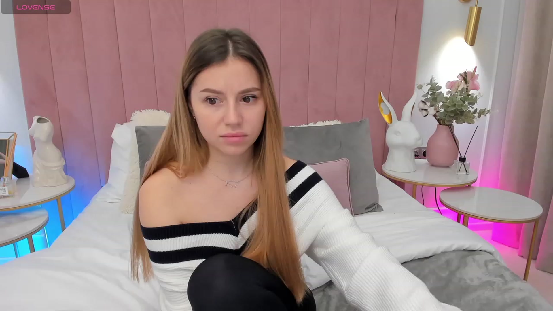 Gallery image thumbnail from SofiBloom's myfreecams stream on, 01/28/2024, 14:57 image 7 of 20