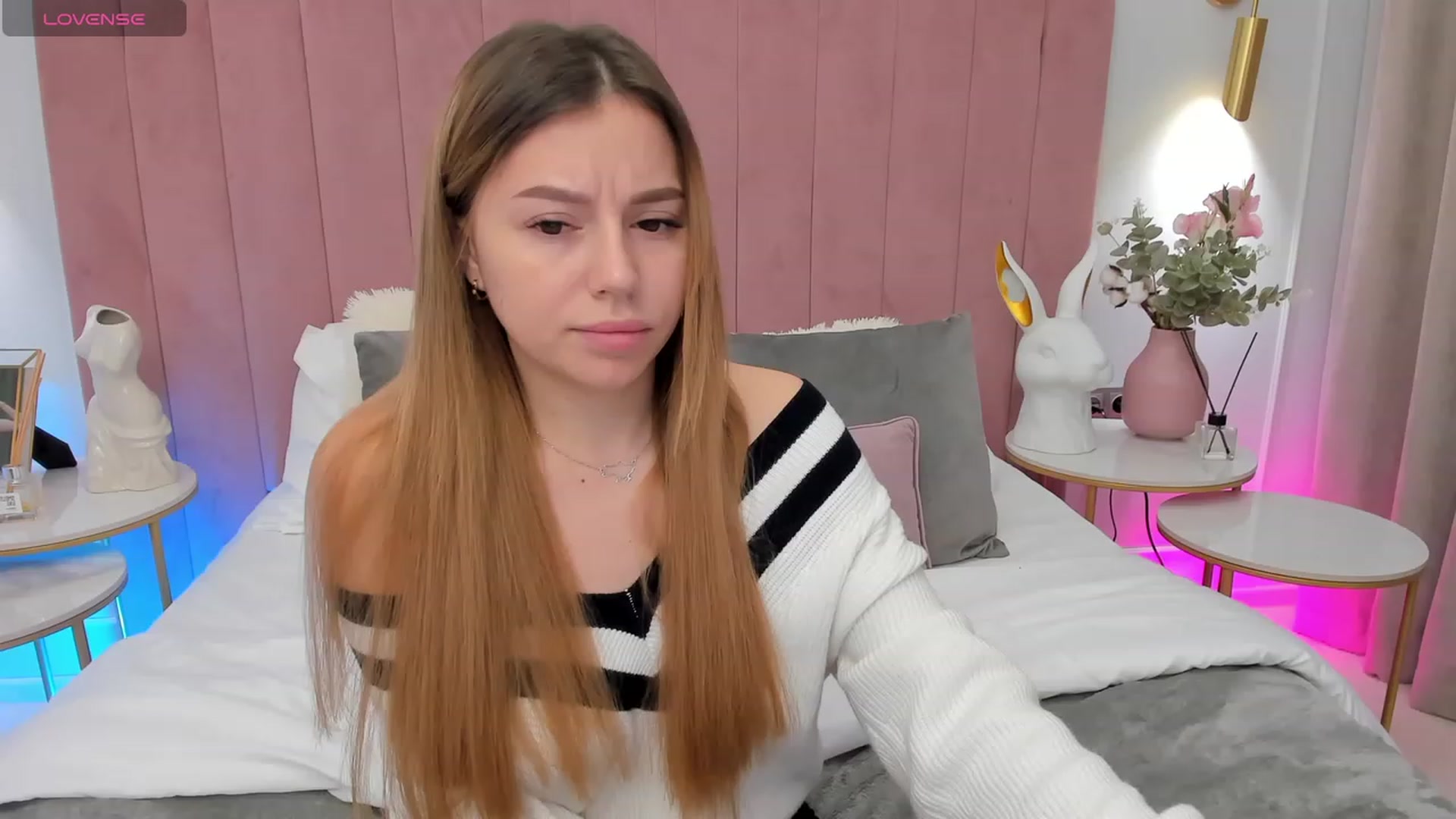 Gallery image thumbnail from SofiBloom's myfreecams stream on, 01/28/2024, 17:13 image 3 of 20