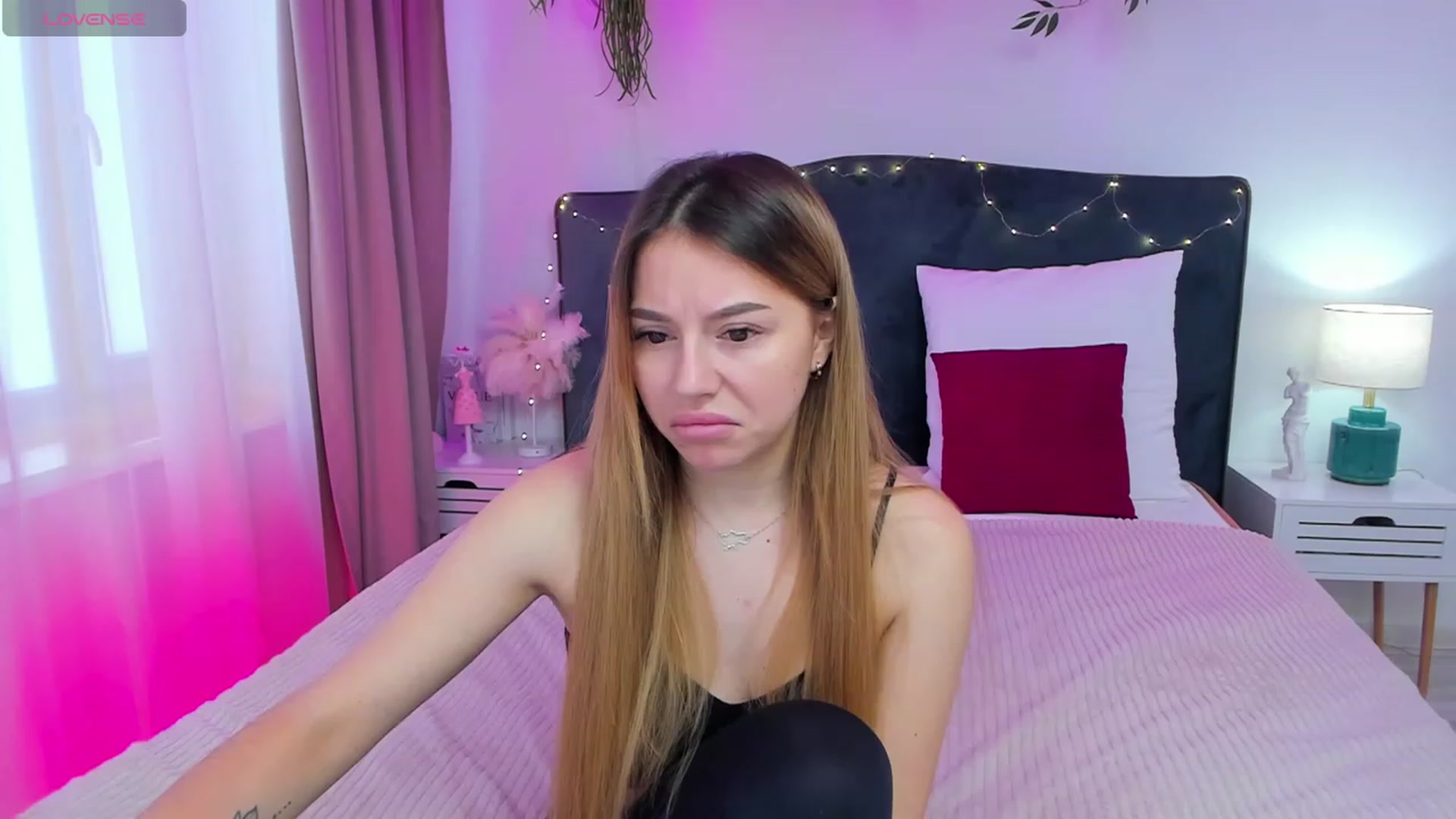 Gallery image thumbnail from SofiBloom's myfreecams stream on, 01/29/2024, 09:49 image 16 of 20
