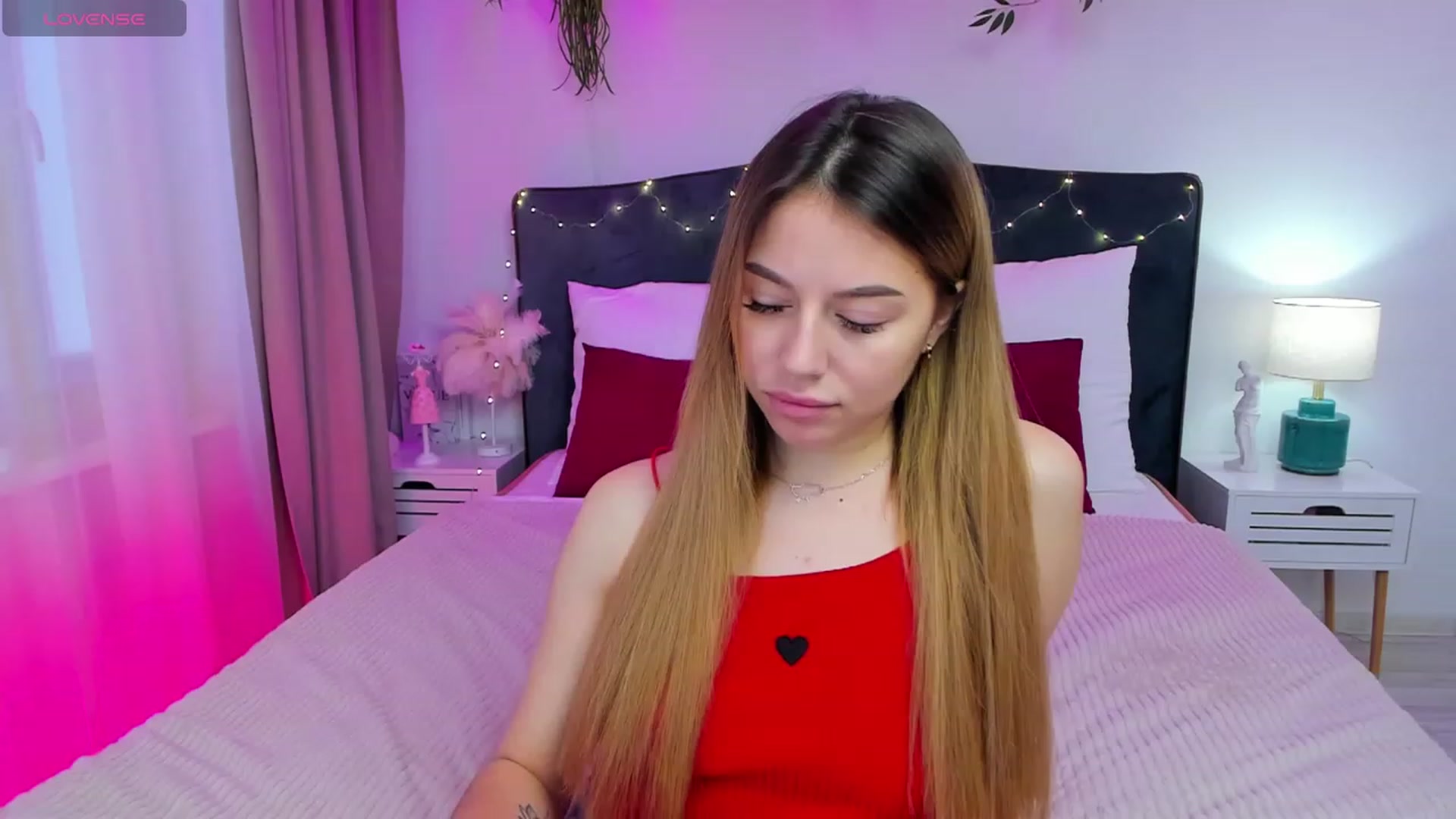Gallery image thumbnail from SofiBloom's myfreecams stream on, 01/29/2024, 11:15 image 3 of 20
