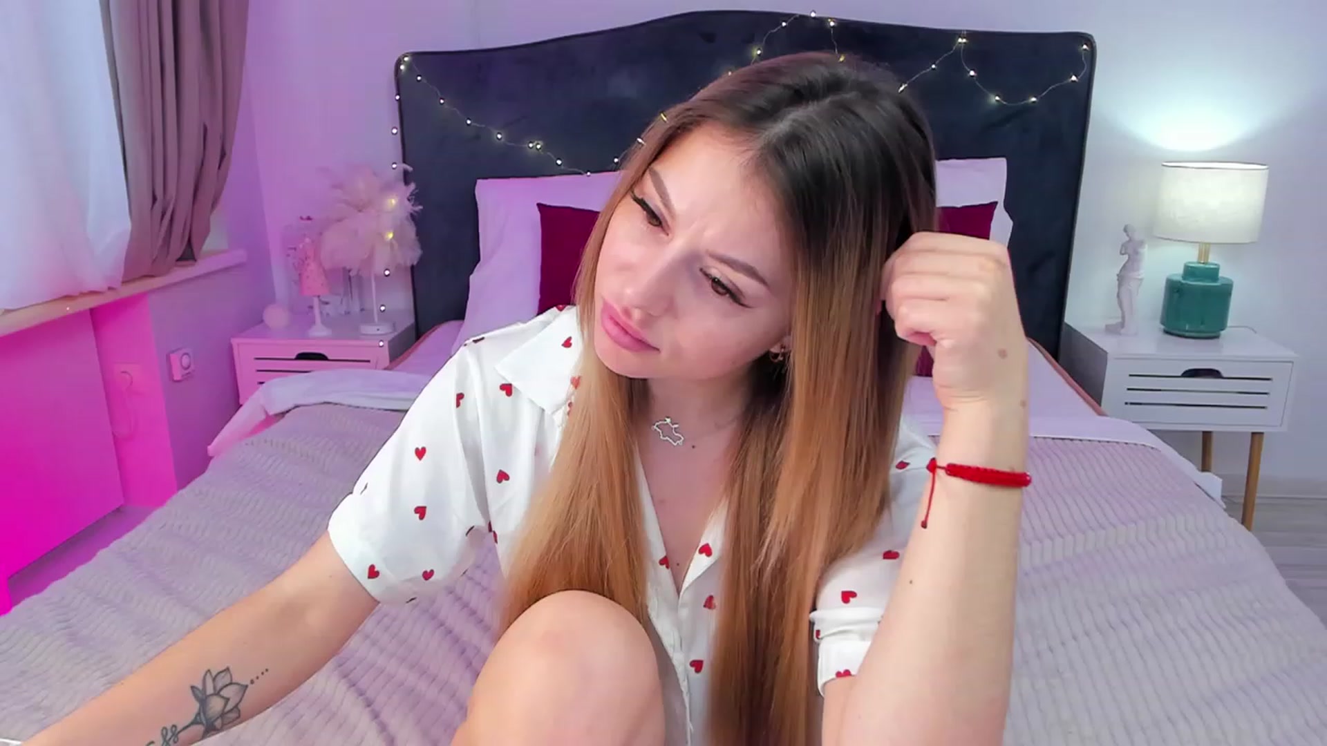 Gallery image thumbnail from SofiBloom's myfreecams stream on, 02/01/2024, 11:51 image 9 of 20