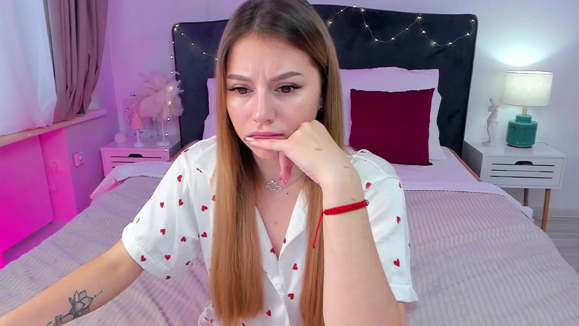 Gallery image thumbnail from SofiBloom's myfreecams stream on, 02/01/2024, 11:51 image 15 of 20