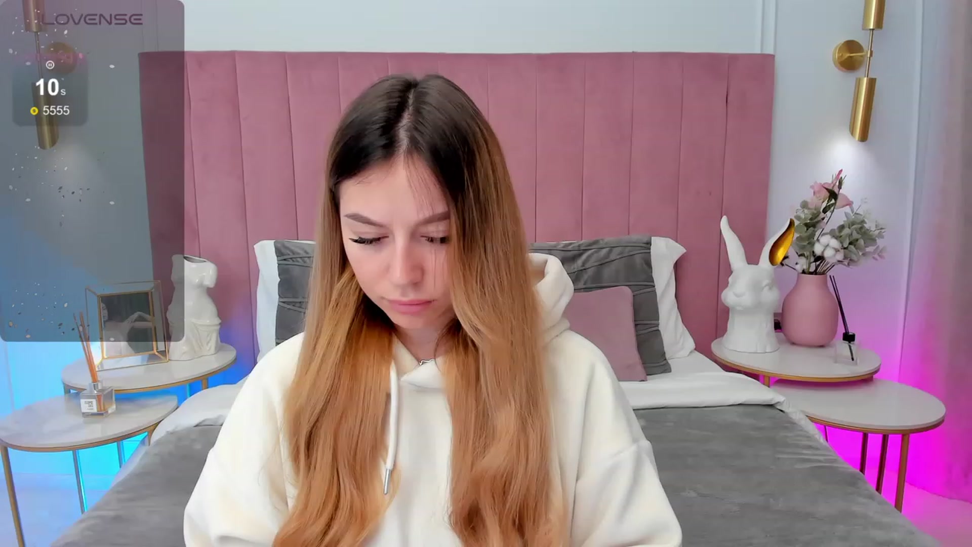 Gallery image thumbnail from SofiBloom's myfreecams stream on, 02/04/2024, 20:03 image 19 of 20