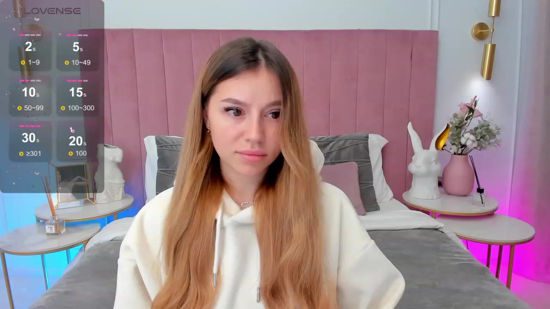 Gallery image thumbnail from SofiBloom's myfreecams stream on, 02/04/2024, 20:03 image 17 of 20
