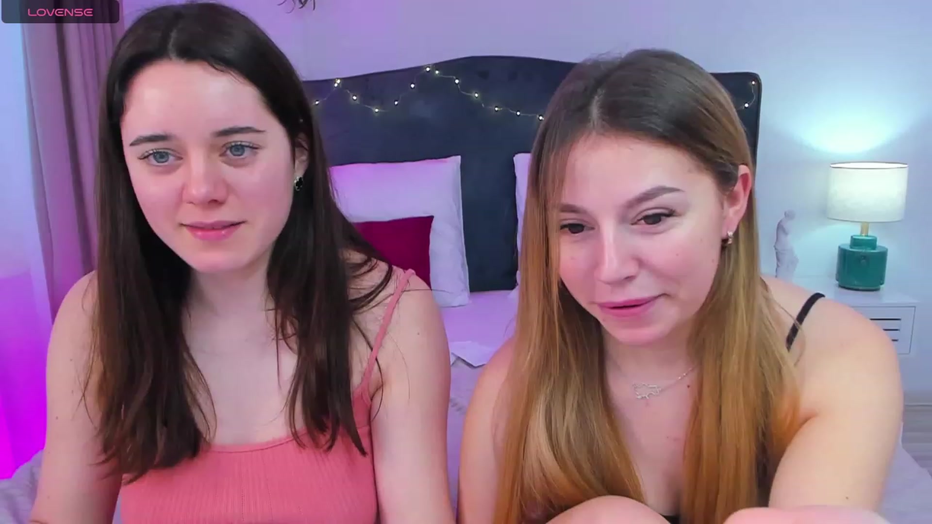 Gallery image thumbnail from SofiBloom's myfreecams stream on, 02/07/2024, 11:28 image 2 of 20