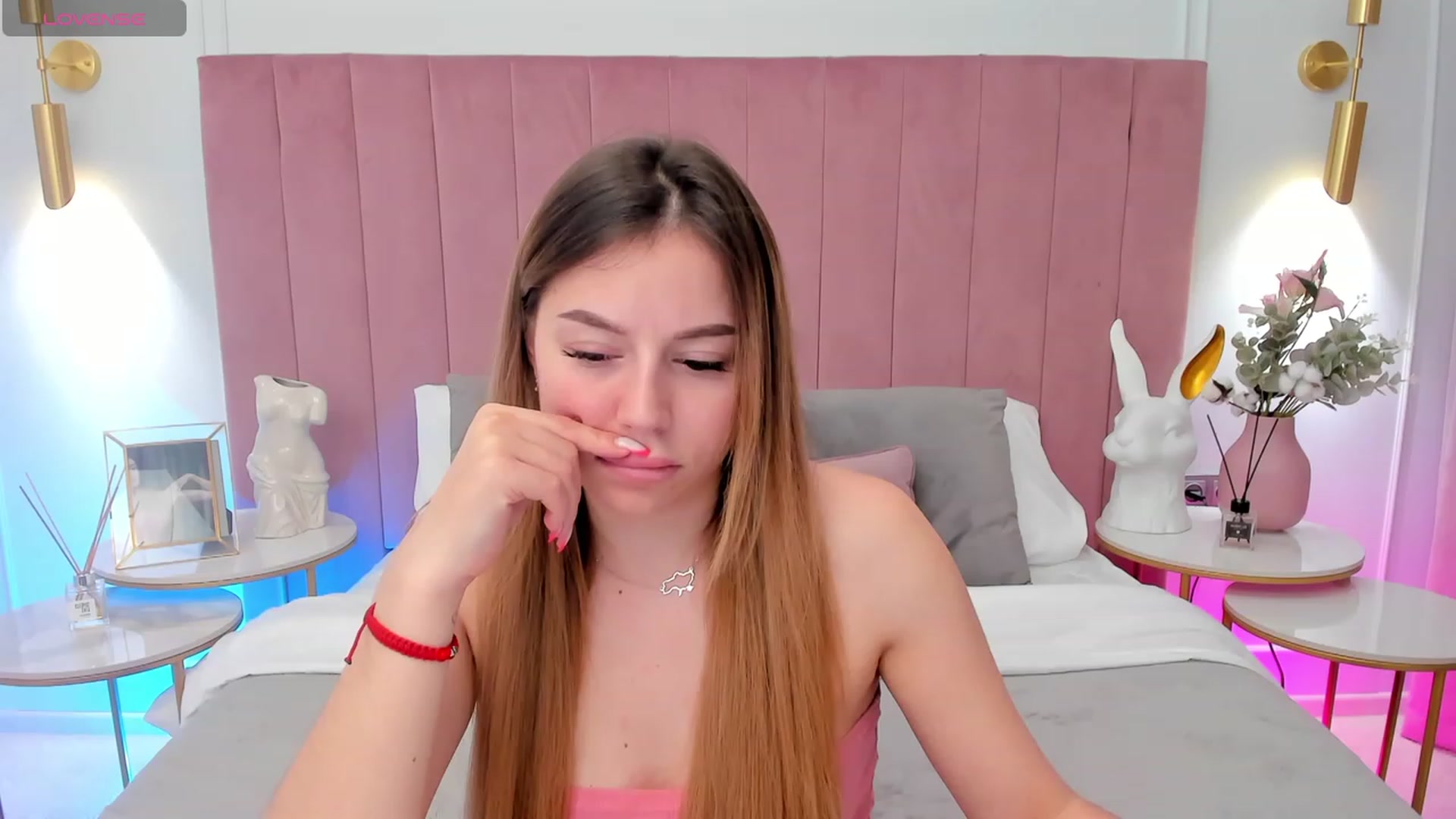 Gallery image thumbnail from SofiBloom's myfreecams stream on, 02/11/2024, 19:58 image 8 of 20