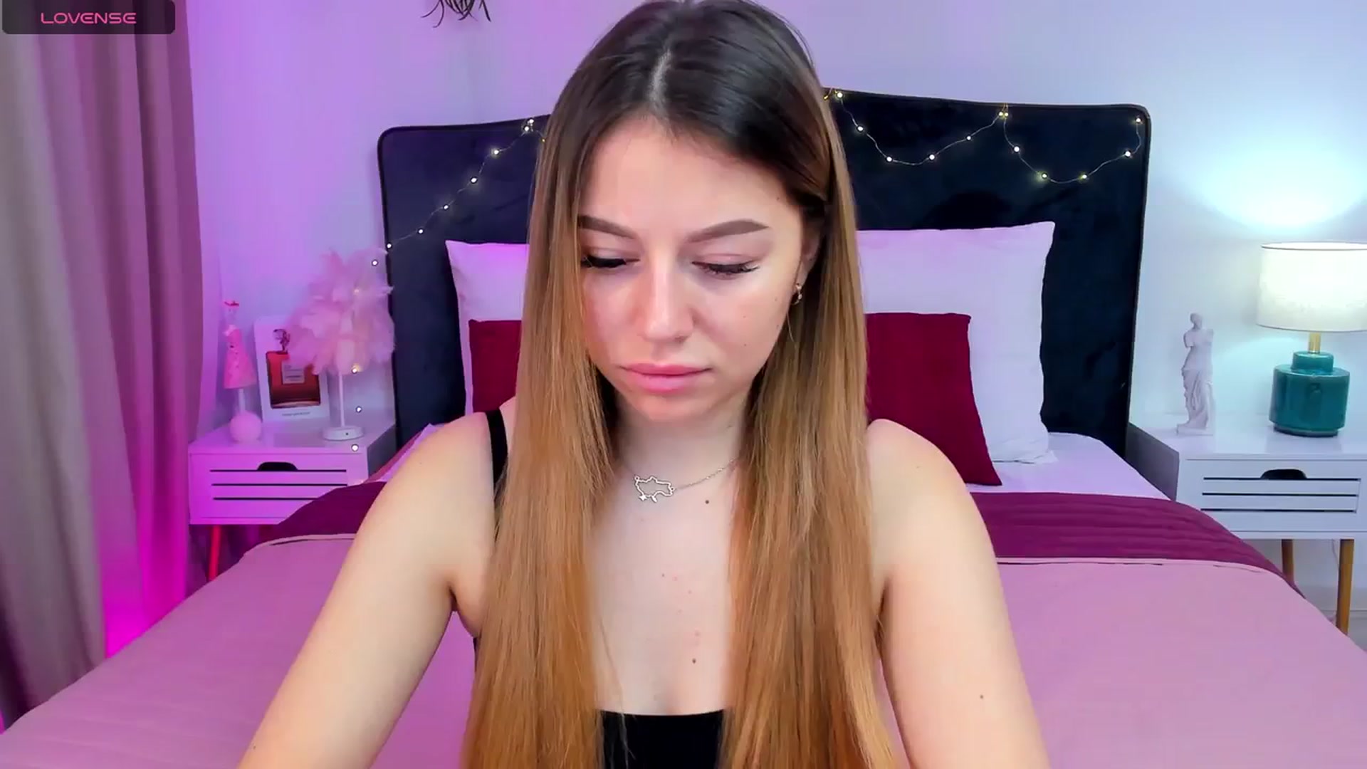 Gallery image thumbnail from SofiBloom's myfreecams stream on, 02/12/2024, 08:07 image 14 of 20