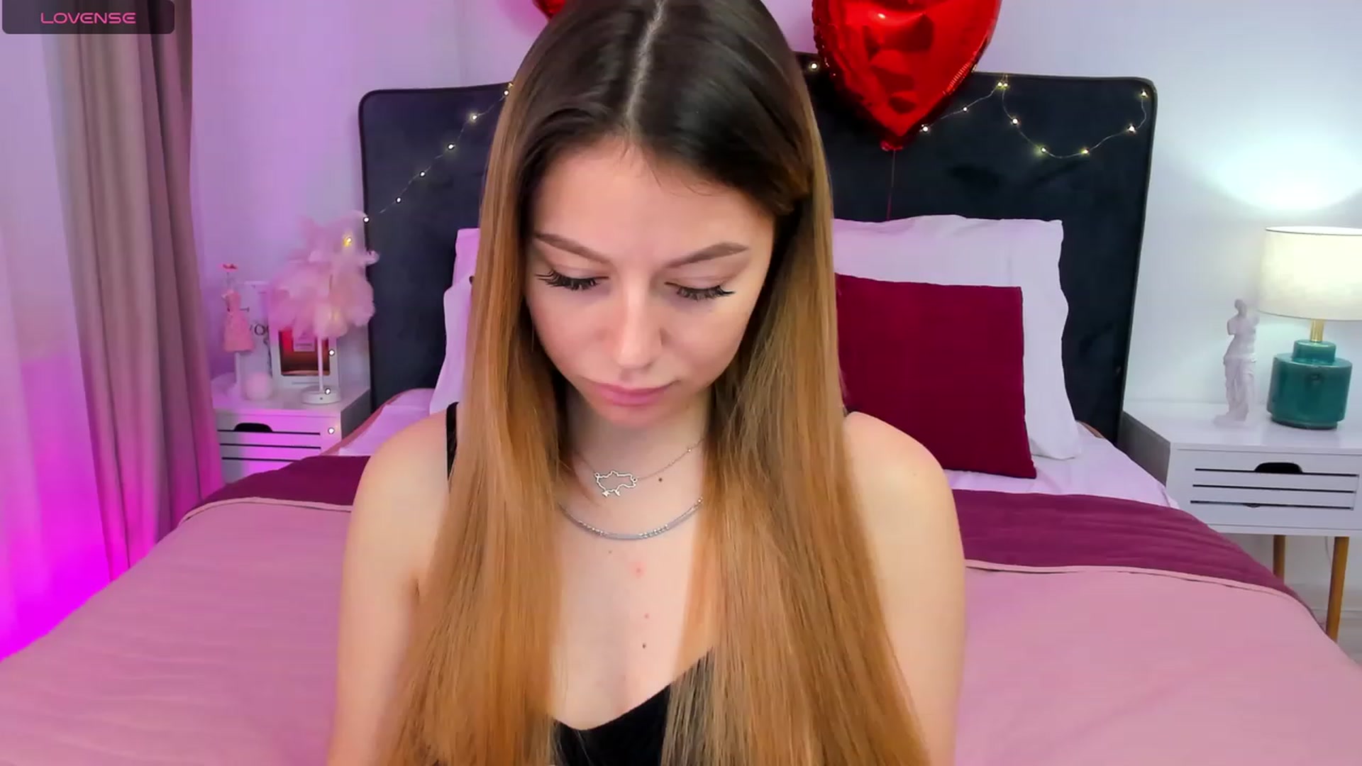 Gallery image thumbnail from SofiBloom's myfreecams stream on, 02/15/2024, 09:39 image 15 of 20