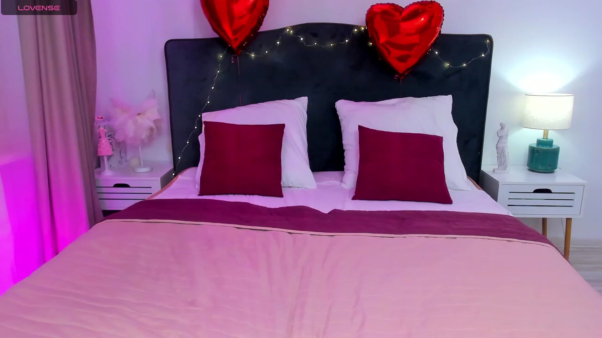 Gallery image thumbnail from SofiBloom's myfreecams stream on, 02/16/2024, 13:00 image 10 of 20