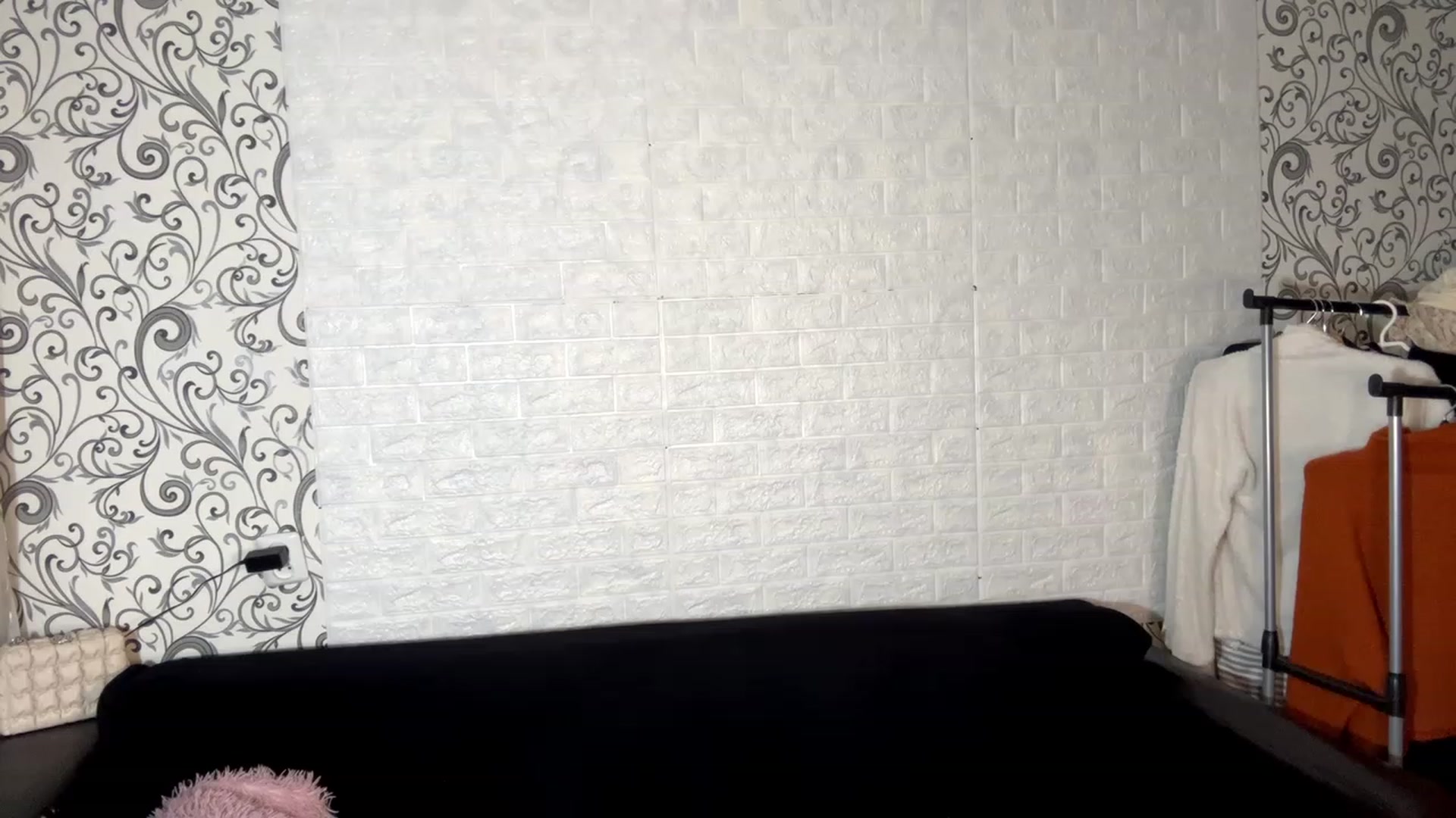 Gallery image thumbnail from SofiBloom111's myfreecams stream on, 10/29/2023, 20:48 image 12 of 20