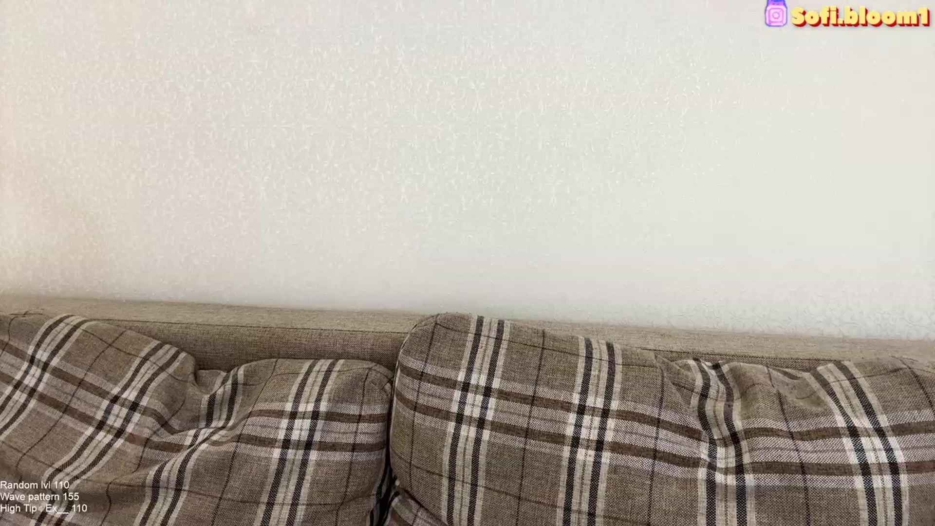 Gallery image thumbnail from SofiBloom111's myfreecams stream on, 11/17/2023, 20:01 image 7 of 20