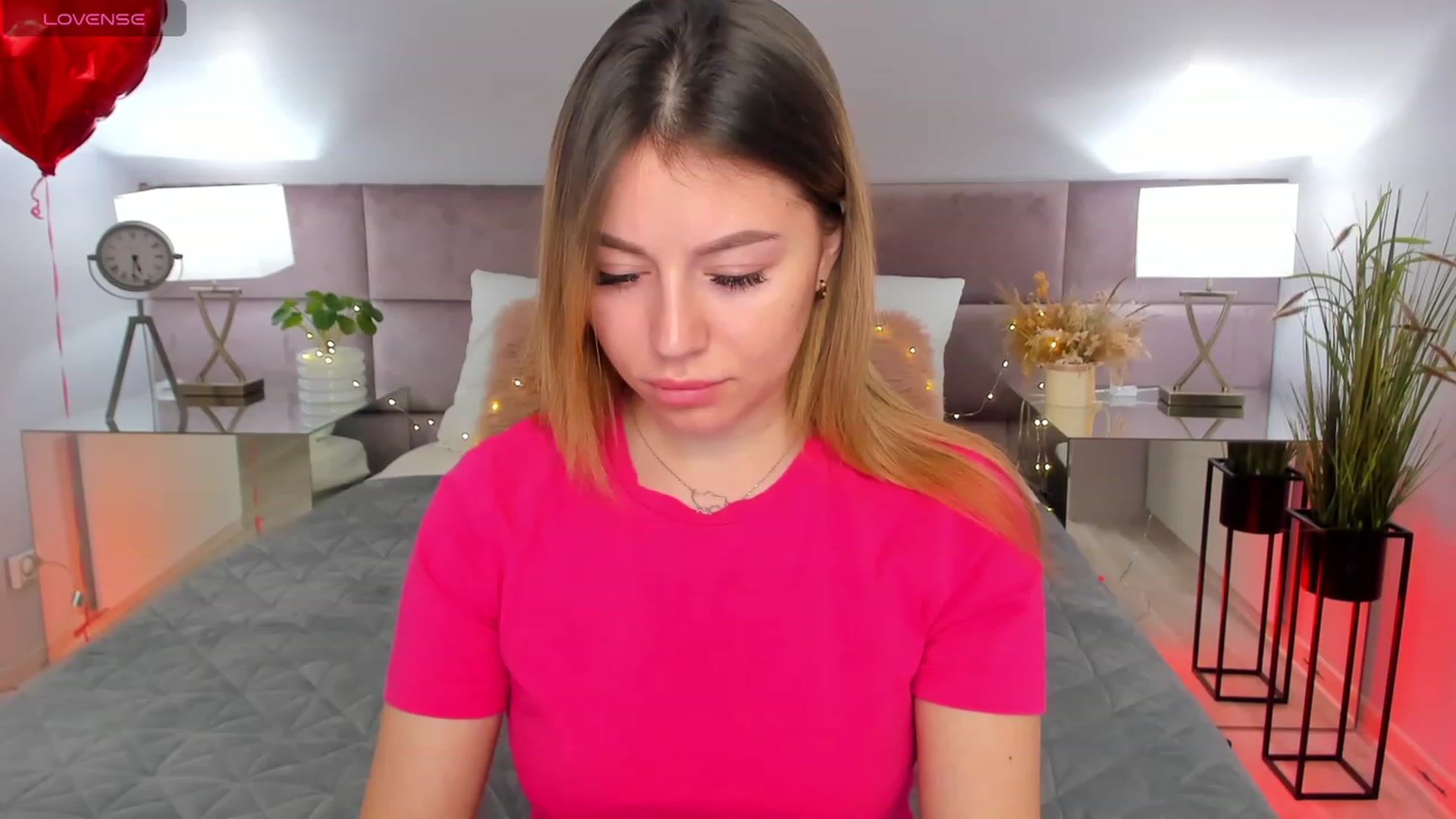 Gallery image thumbnail from SofiBlooom's myfreecams stream on, 03/10/2024, 15:42 image 9 of 20