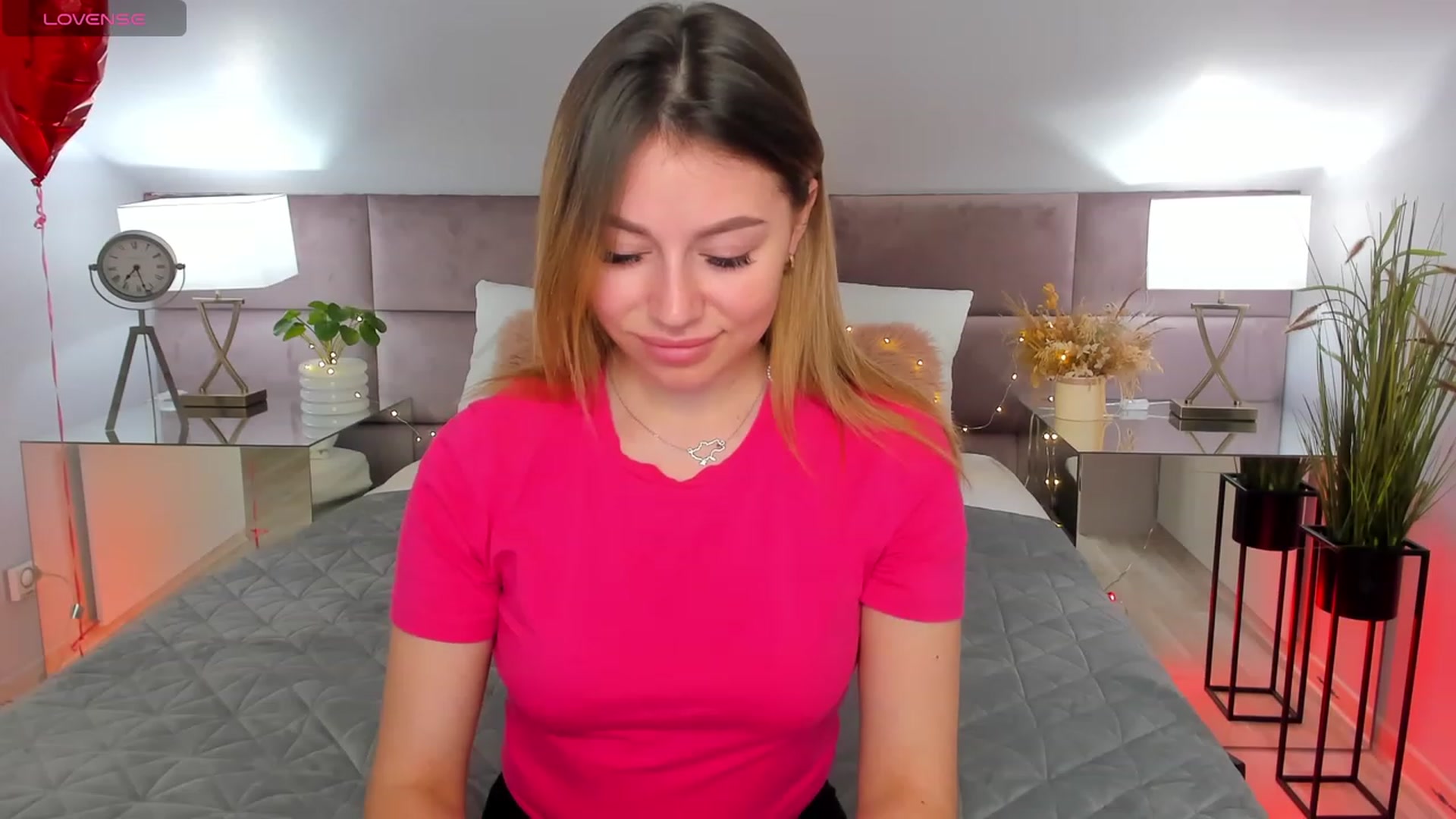 Gallery image thumbnail from SofiBlooom's myfreecams stream on, 03/10/2024, 17:56 image 10 of 20