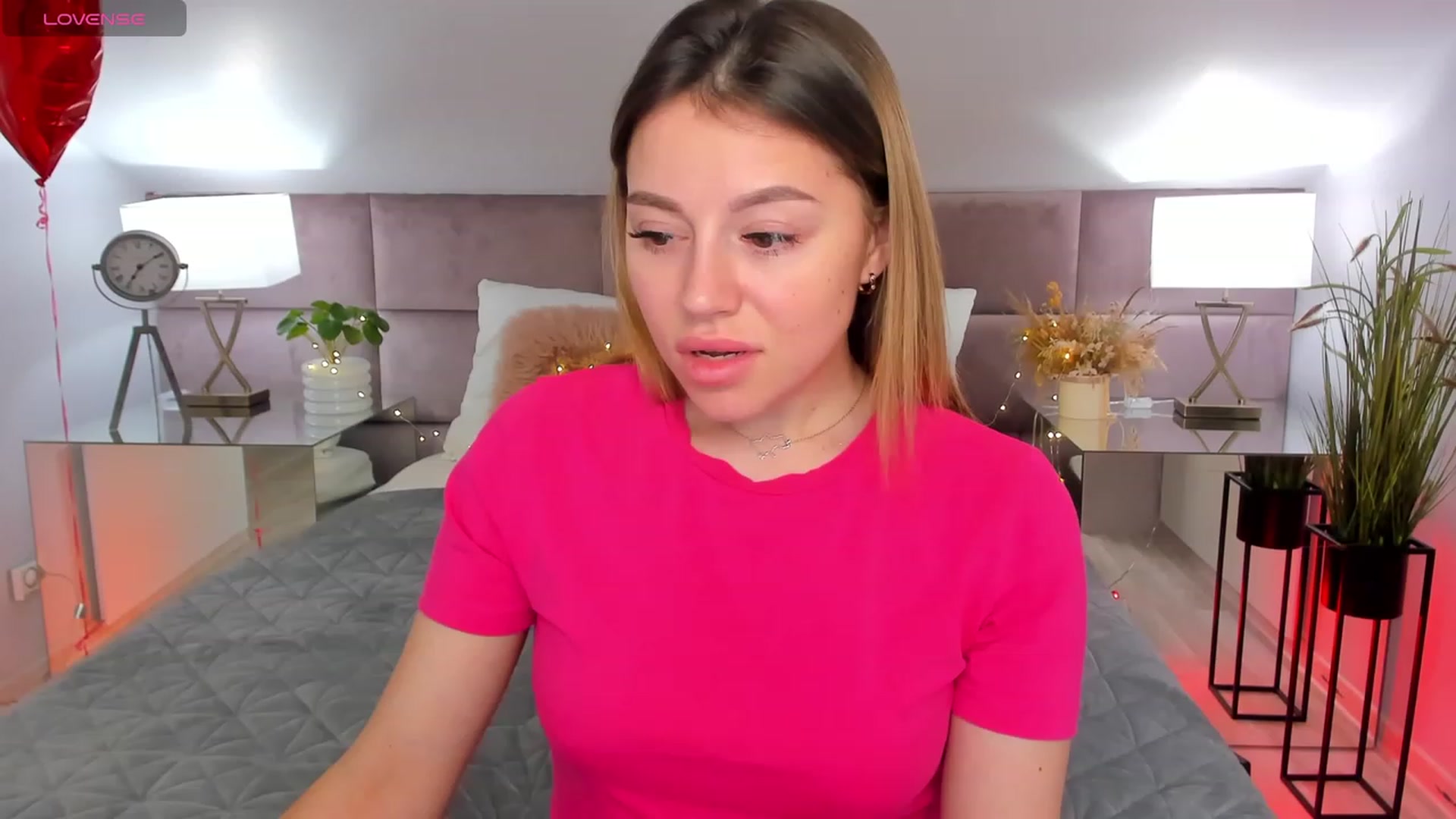 Gallery image thumbnail from SofiBlooom's myfreecams stream on, 03/10/2024, 17:56 image 2 of 20