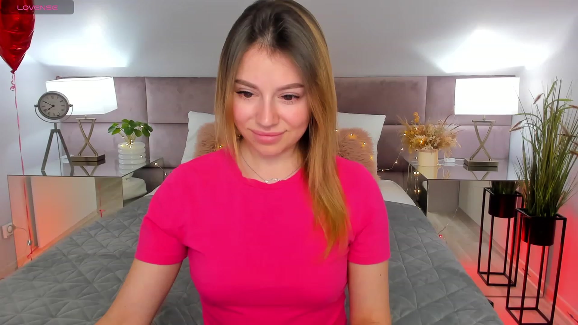 Gallery image thumbnail from SofiBlooom's myfreecams stream on, 03/10/2024, 17:56 image 20 of 20