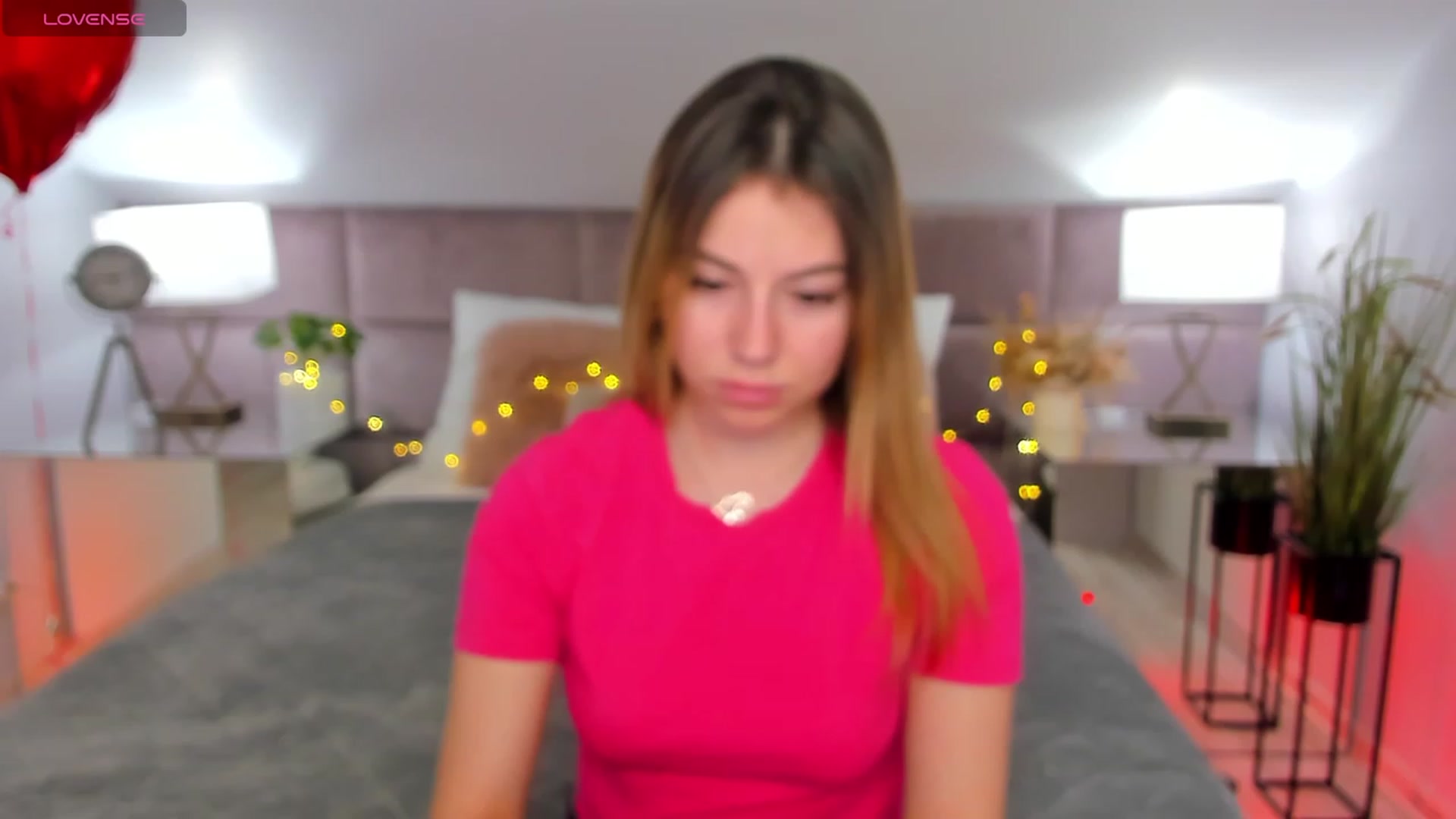 Gallery image thumbnail from SofiBlooom's myfreecams stream on, 03/10/2024, 19:58 image 2 of 20