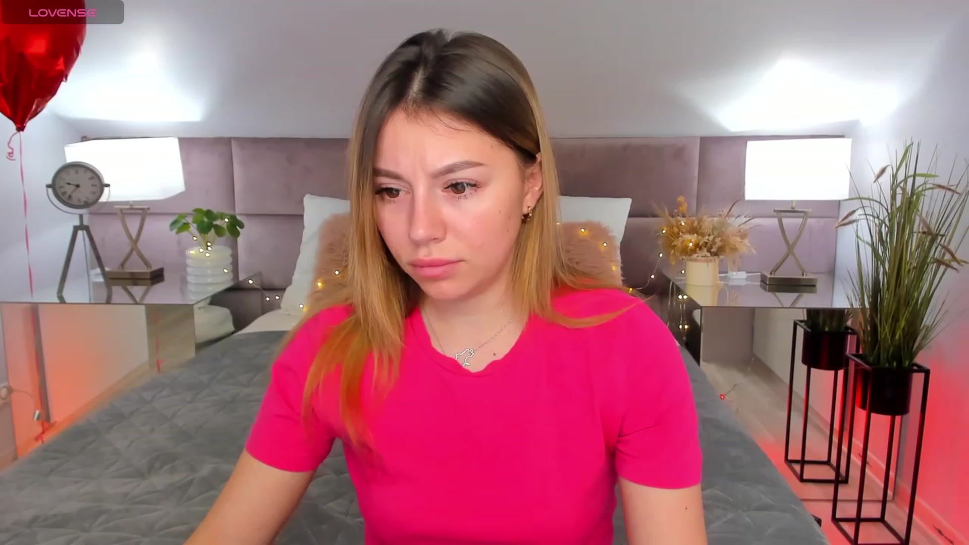 Gallery image thumbnail from SofiBlooom's myfreecams stream on, 03/10/2024, 19:58 image 13 of 20