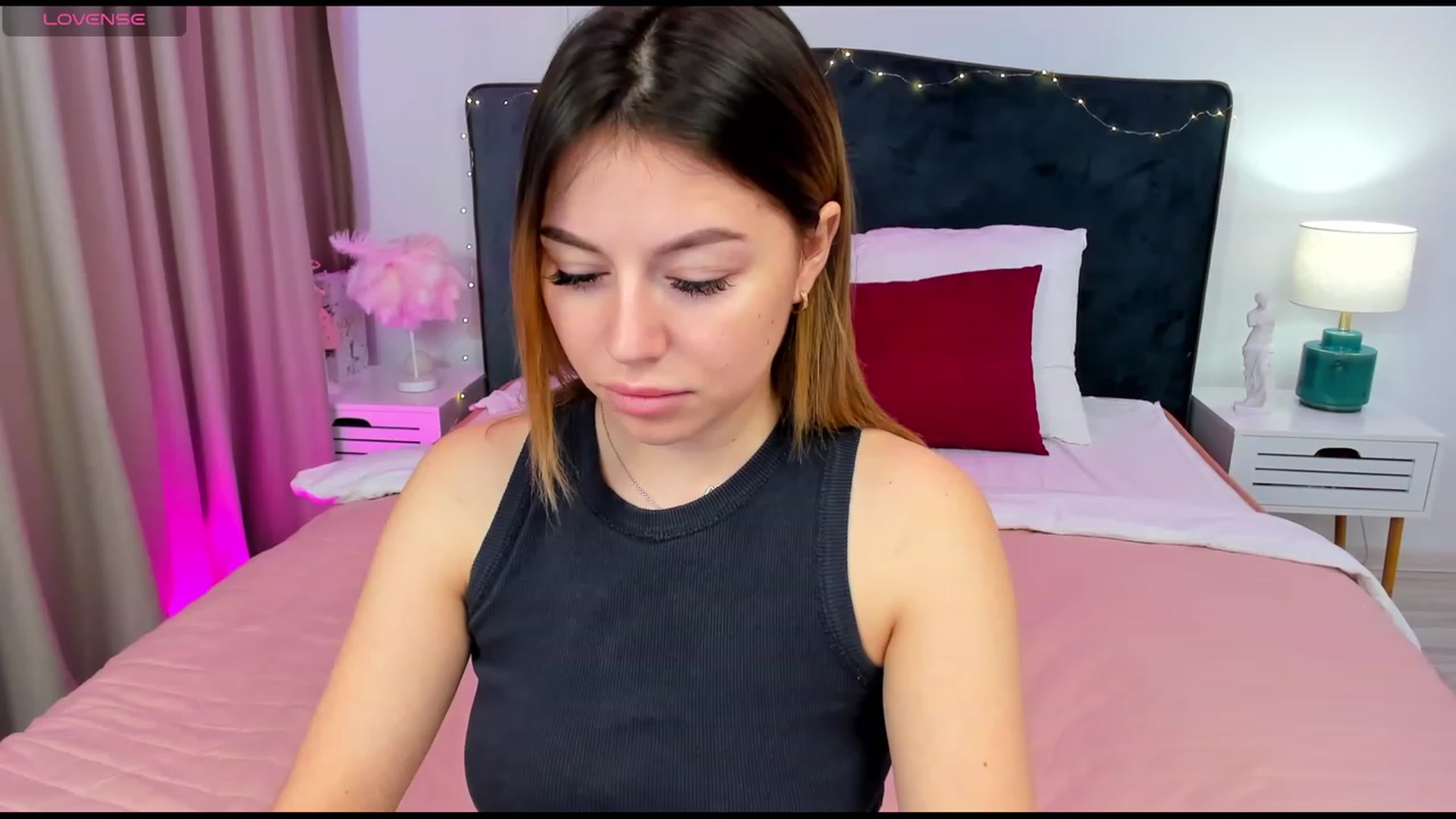 Gallery image thumbnail from SofiBlooom's myfreecams stream on, 03/14/2024, 11:15 image 12 of 20