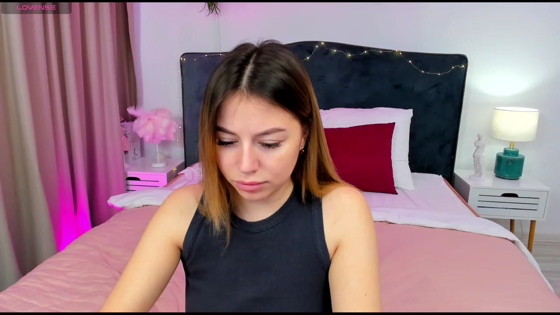 Gallery image thumbnail from SofiBlooom's myfreecams stream on, 03/14/2024, 12:10 image 20 of 20