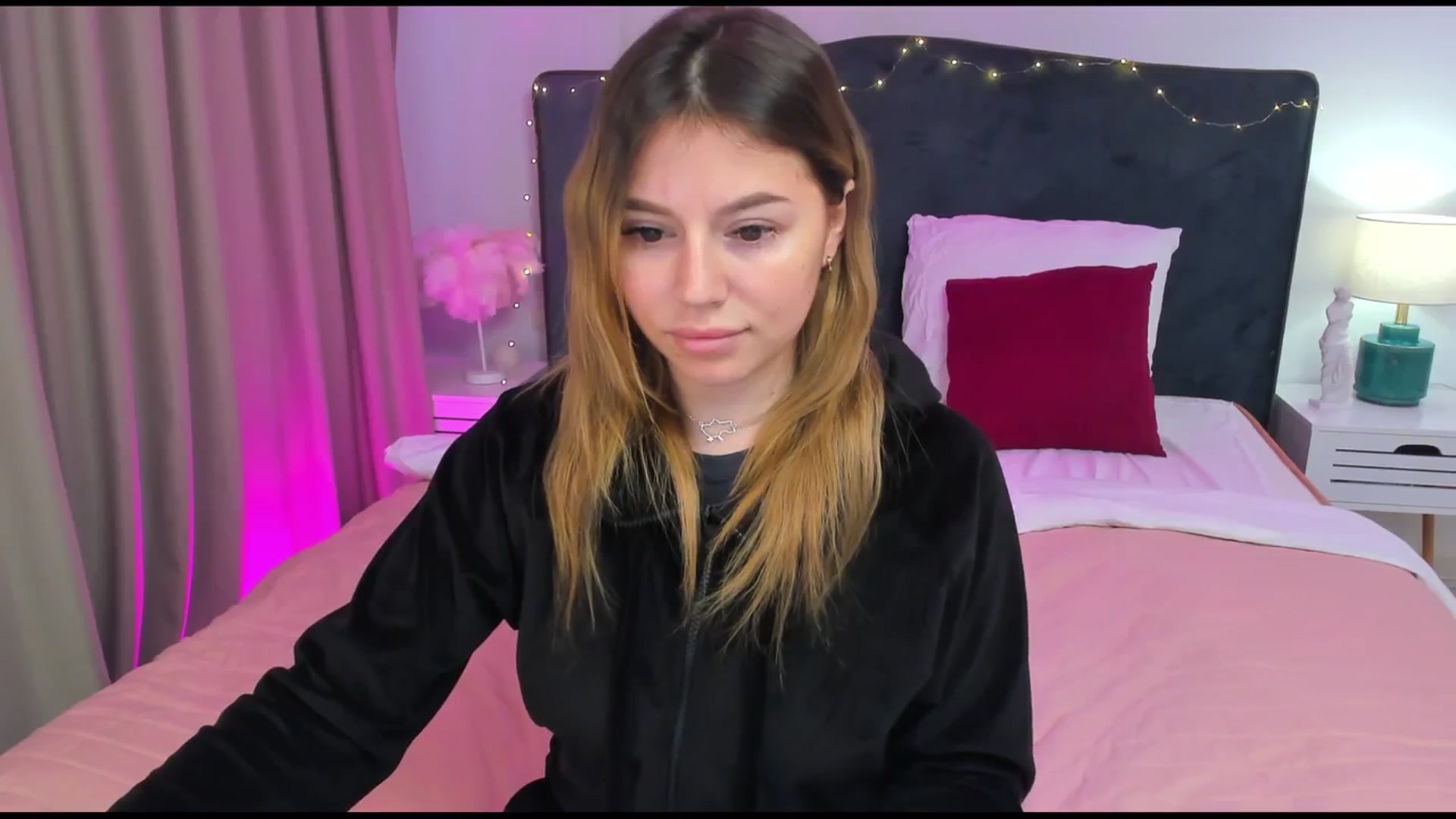 Gallery image thumbnail from SofiBlooom's myfreecams stream on, 03/15/2024, 12:57 image 20 of 20