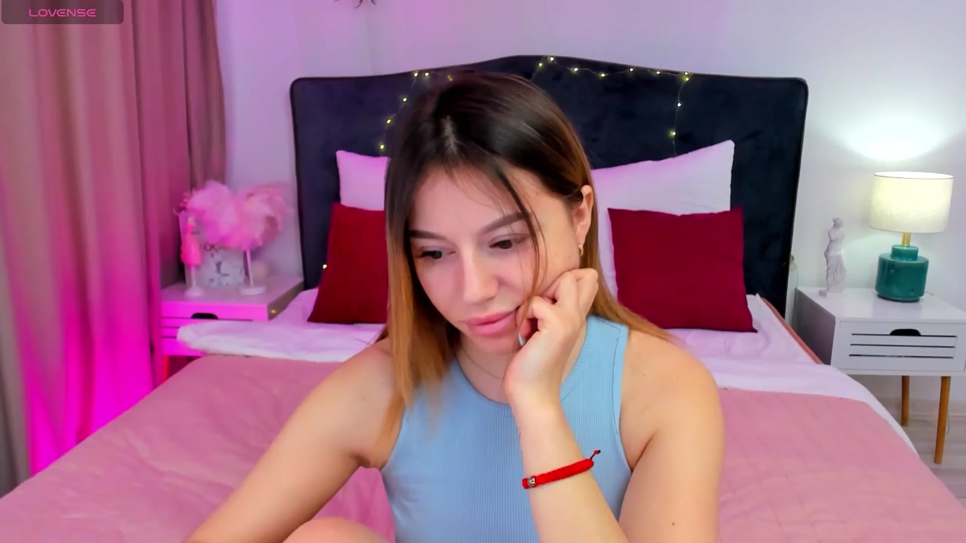 Gallery image thumbnail from SofiBlooom's myfreecams stream on, 03/27/2024, 07:27 image 4 of 20